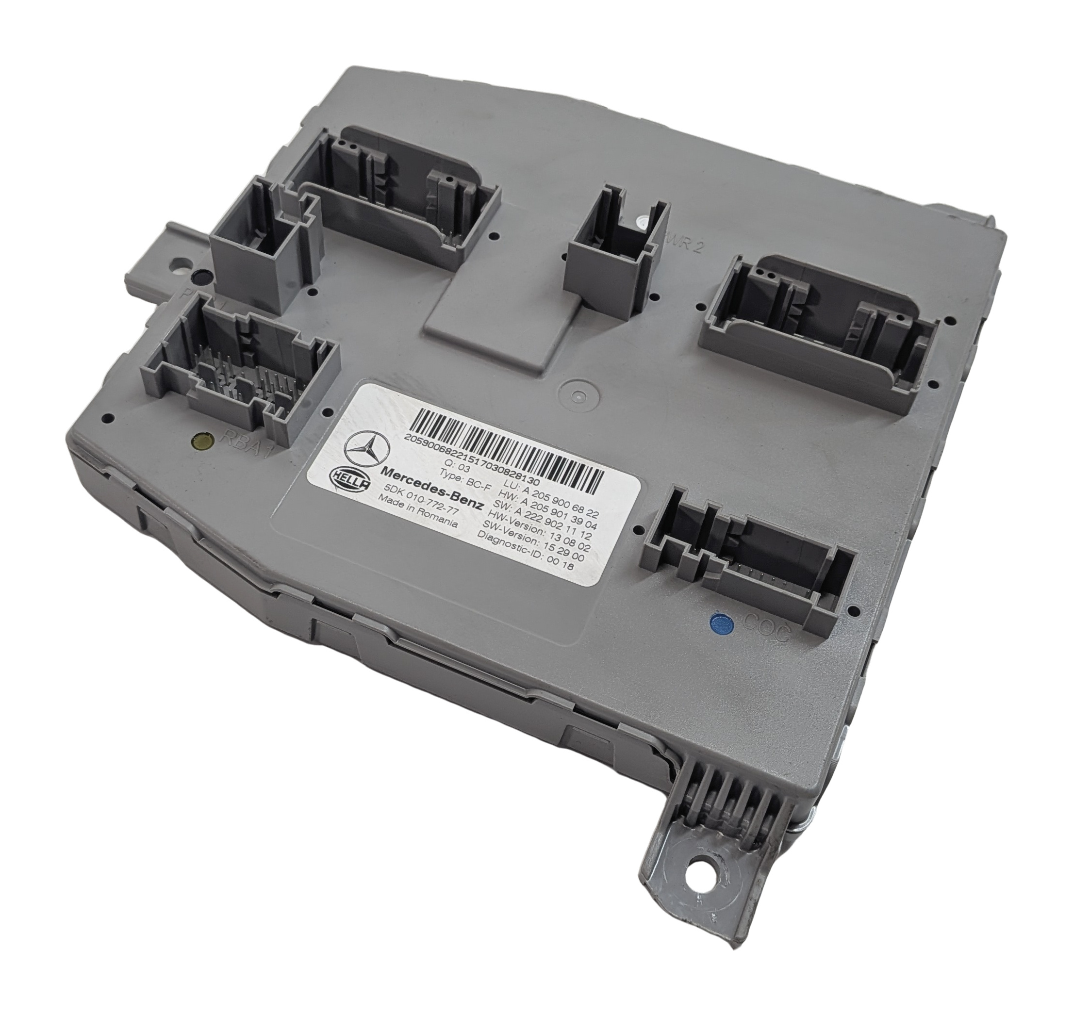 2016 MERCEDES C300 GLC300 C63 AMG (W205 X253) FRONT SAM MODULE RELAY FUSE BOX — exact item pictured