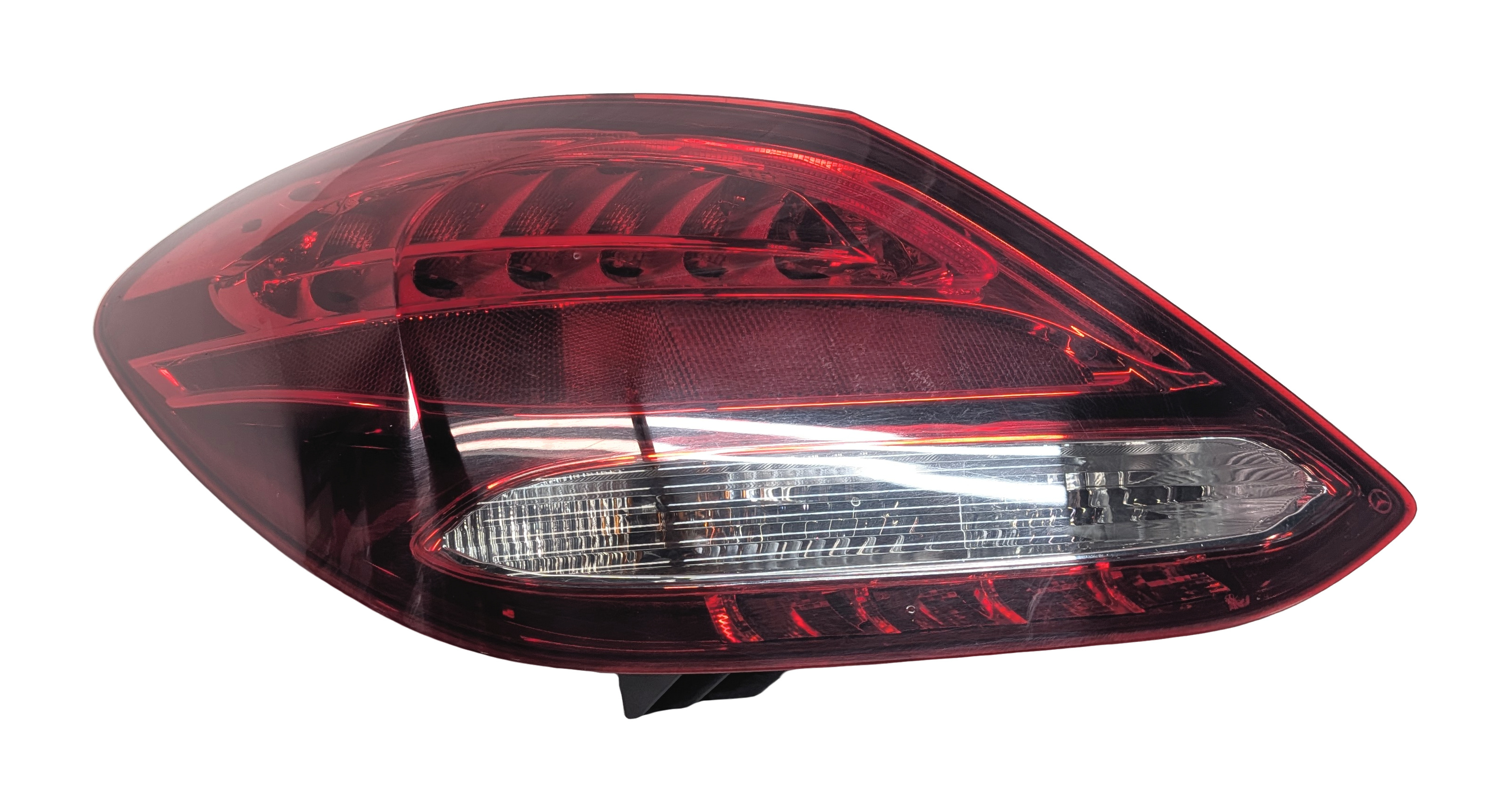 15-17 MERCEDES C-CLASS (W205) REAR LEFT INCANDESCENT TAILLIGHT BRAKE LIGHT LAMP — exact item pictured