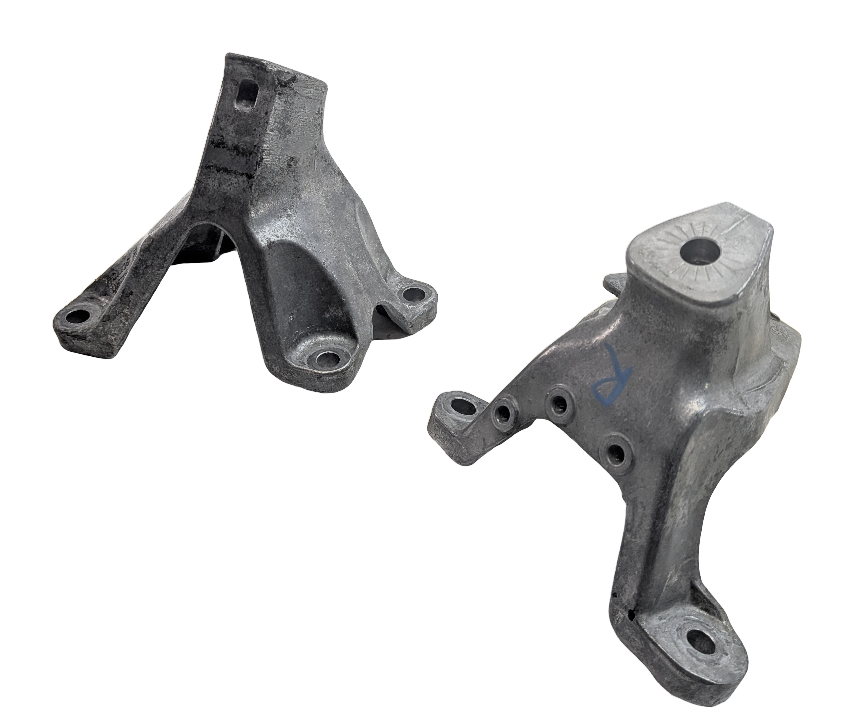 2013 AUDI Q5 (B8 8R) 3.0L SUPER (CTUC) ENGINE LEFT/RIGHT MOUNT BRACKET SET/2 — exact item pictured