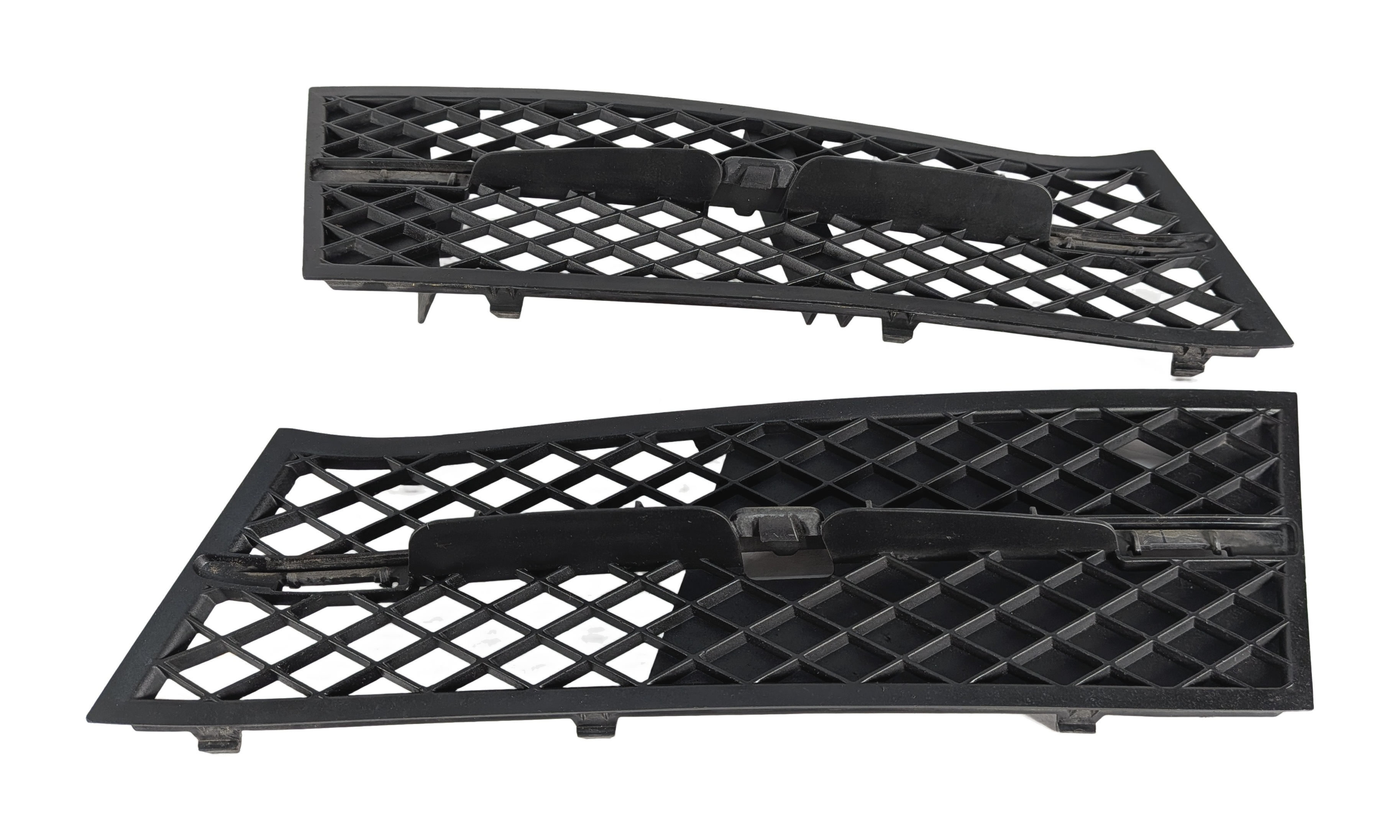 2011-2013 BMW 528i 535i 550i (F10) FRONT LEFT & RIGHT LOWER BUMPER GRILLE SET-2 — exact item pictured