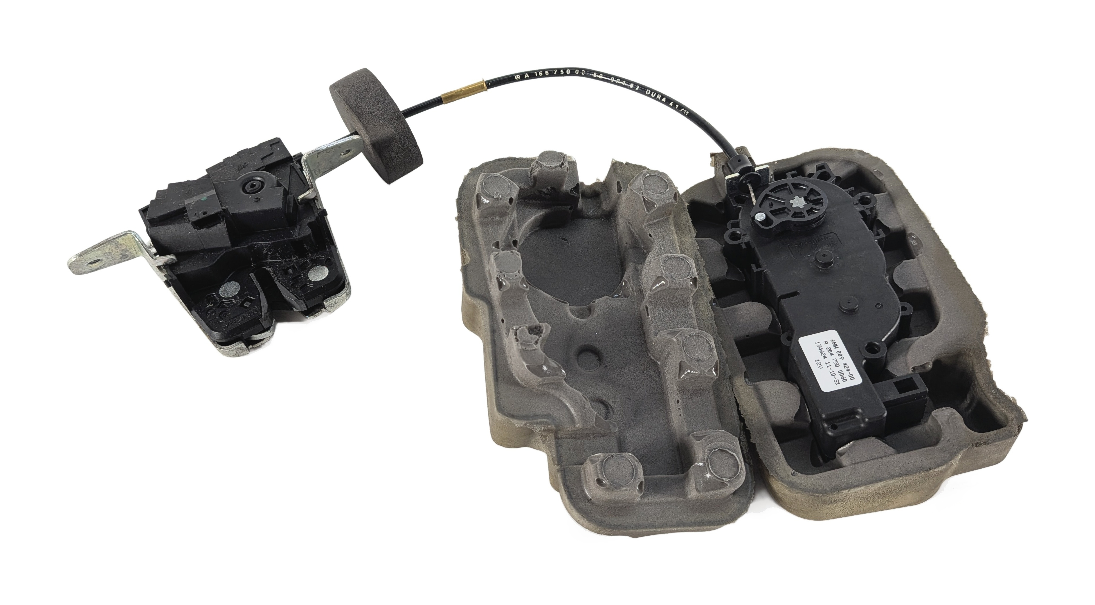 2012 MERCEDES ML350 (W166) REAR POWER LIFTGATE TAILGATE LATCH STRIKER MOTOR — exact item pictured