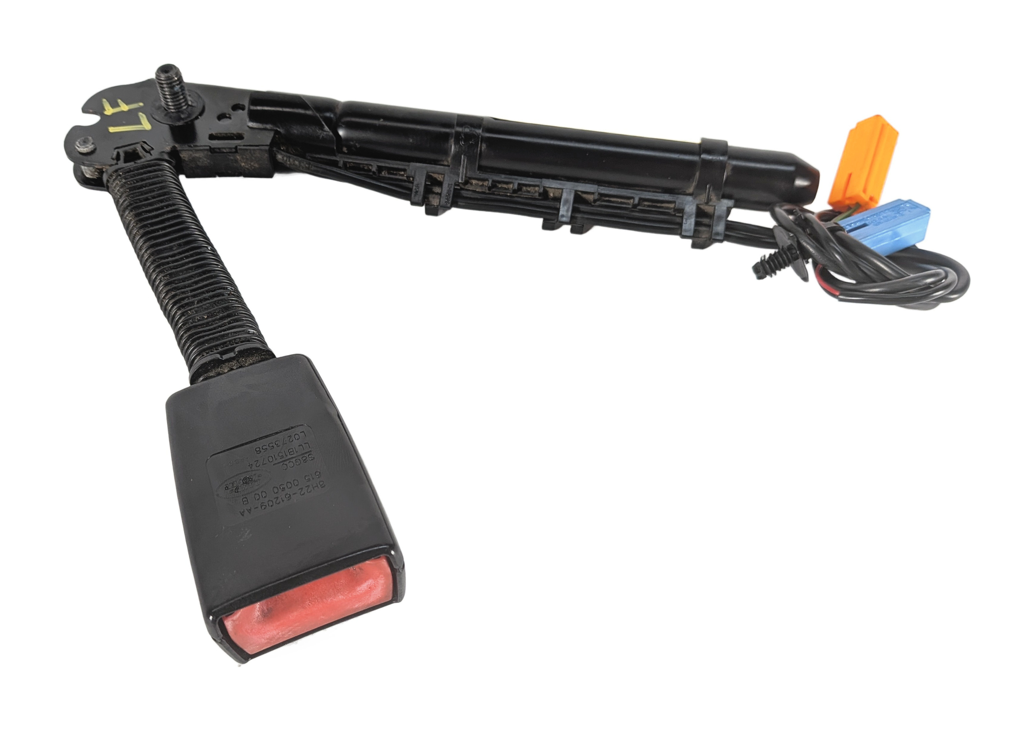 2008-2016 LR3 LR4 / RANGE ROVER SPORT (L320) LEFT FRONT DRIVER SEATBELT RECEIVER — exact item pictured