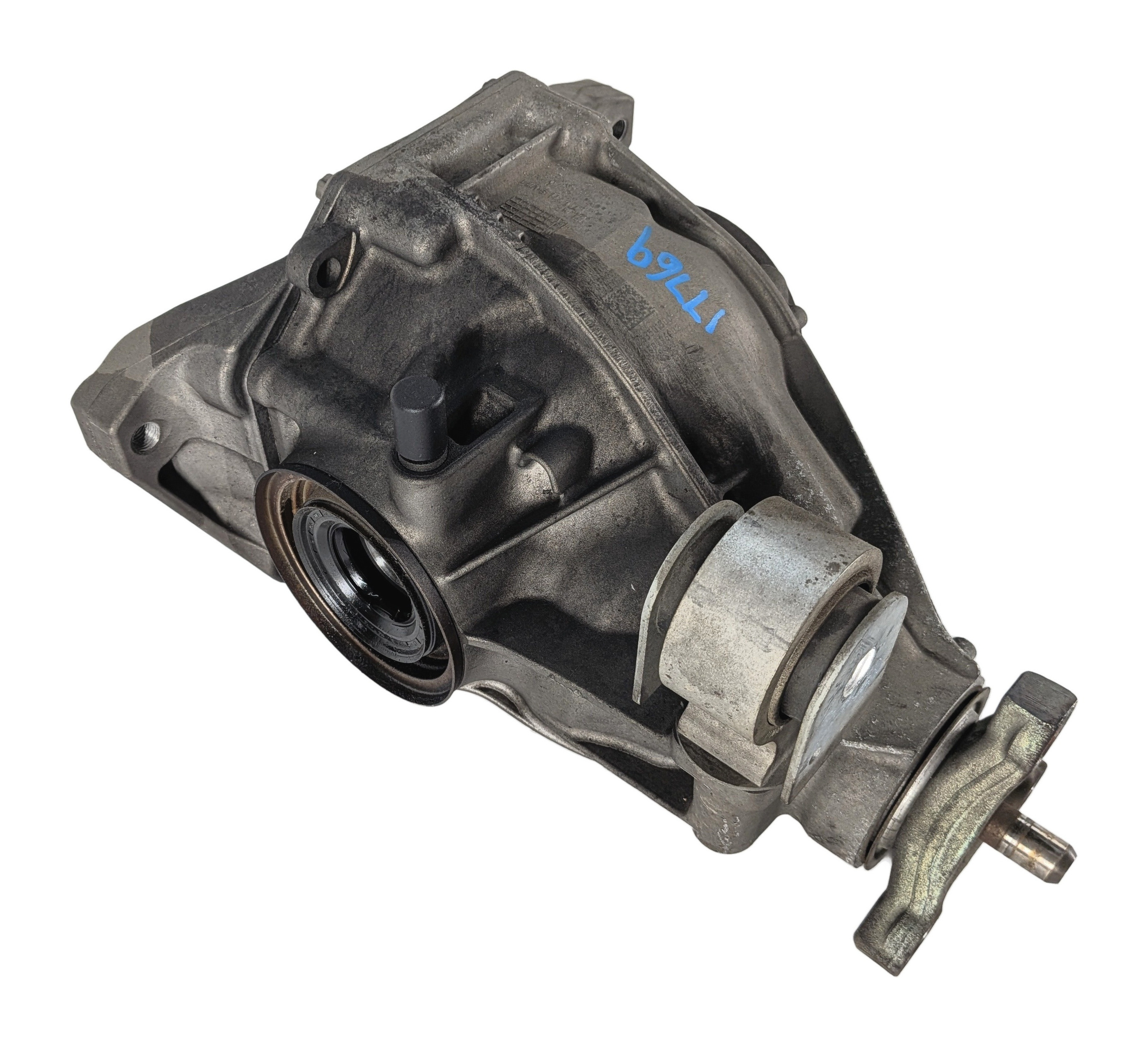 16-17 MERCEDES C43 C450 W205 REAR DIFFERENTIAL AXLE CARRIER — exact item pictured