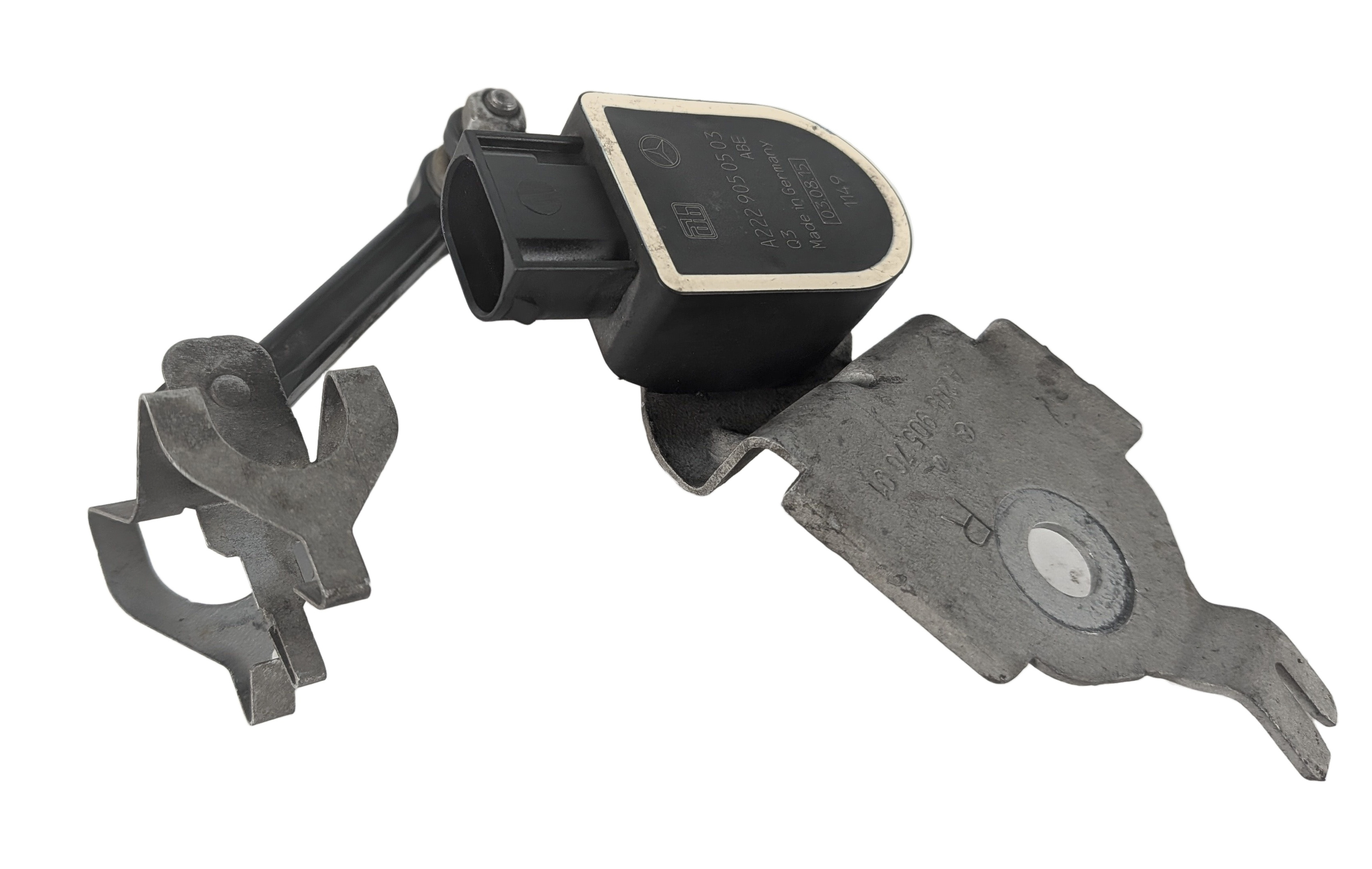2016 MERCEDES C450 (W205) REAR RIGHT AIR SUSPENSION RIDE HEIGHT SENSOR — exact item pictured