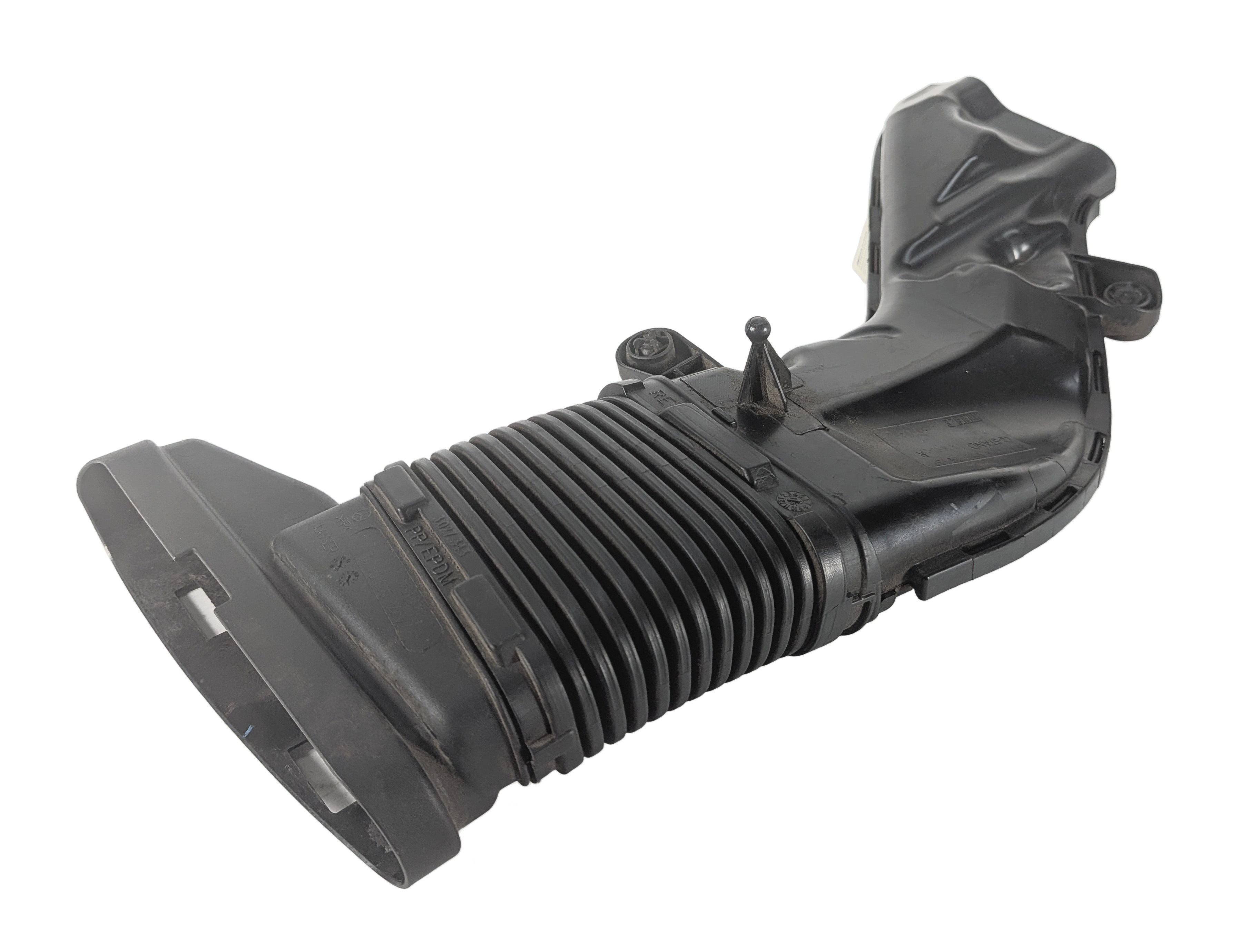 2016 MERCEDES C450 W205 3.0L M276 RIGHT AIR INTAKE INLET DUCT — exact item pictured