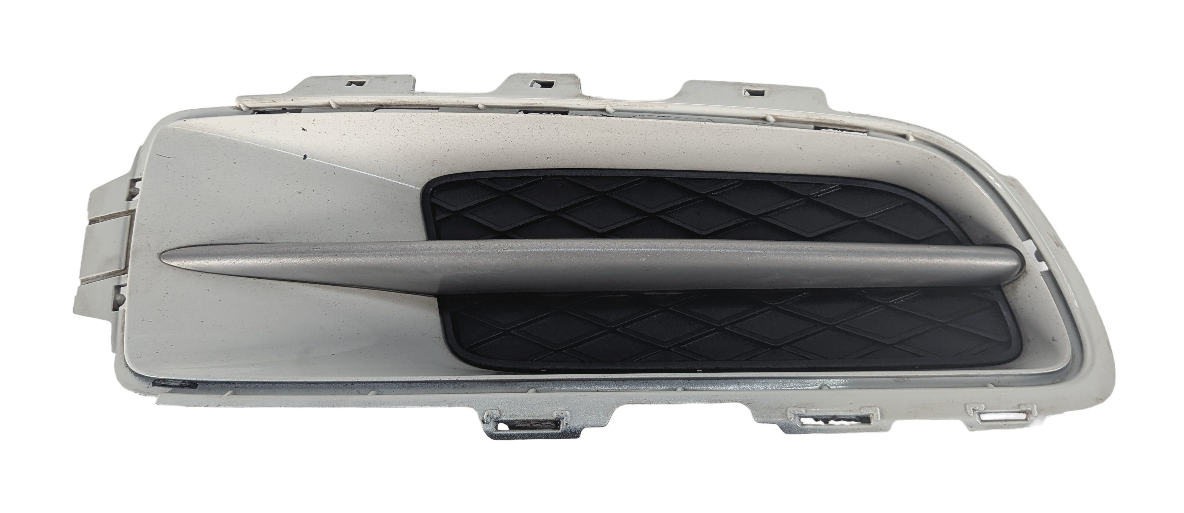 2007-2010 BMW X5 (E70) RIGHT FRONT PASSENGER LOWER BUMPER VENT TRIM GRILLE END — exact item pictured