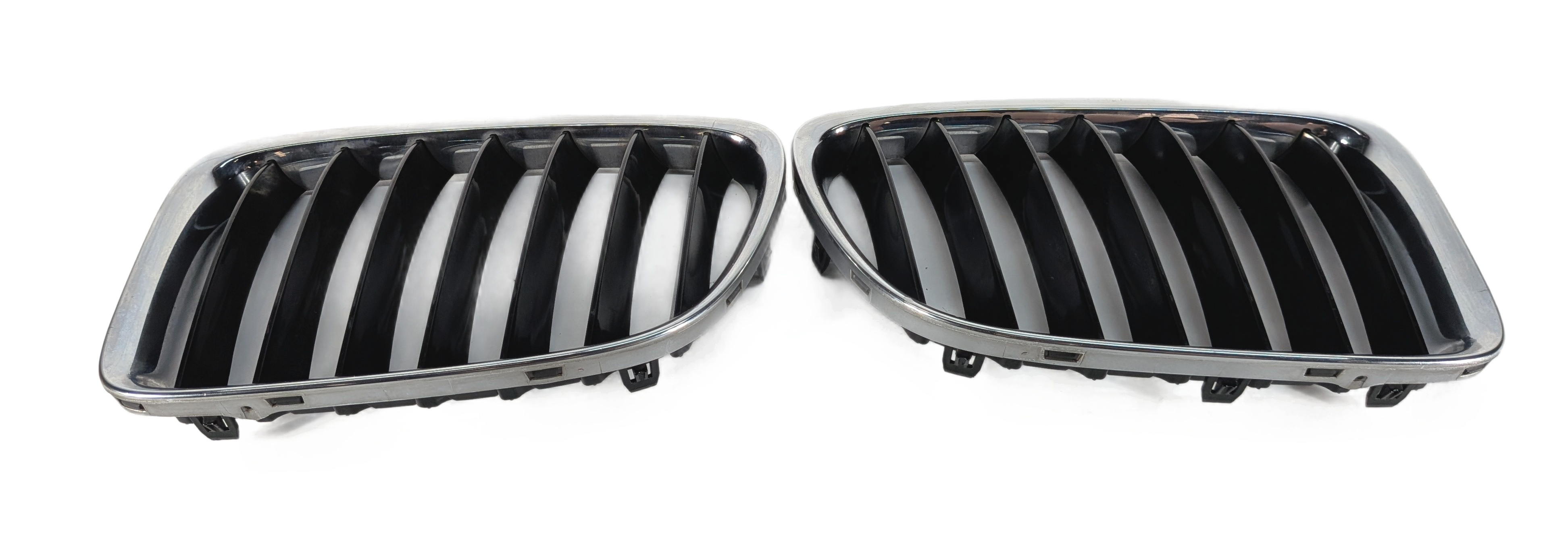 13-15 BMW X1 E84 M-SPORT FRONT KIDNEY GRILLE LEFT RIGHT SET/2 BLACK — exact item pictured
