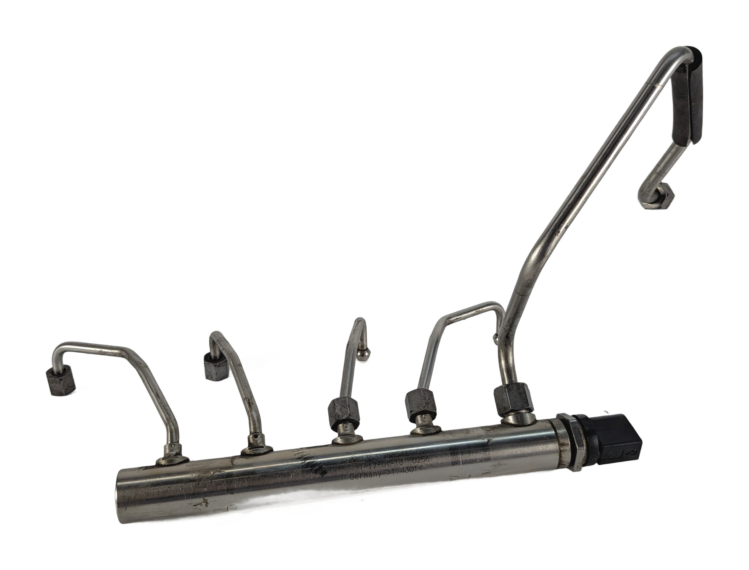 2013 BMW X1 E84 2.0L N20 ENGINE FUEL RAIL w/PRESSURE SENSOR & LINES — exact item pictured