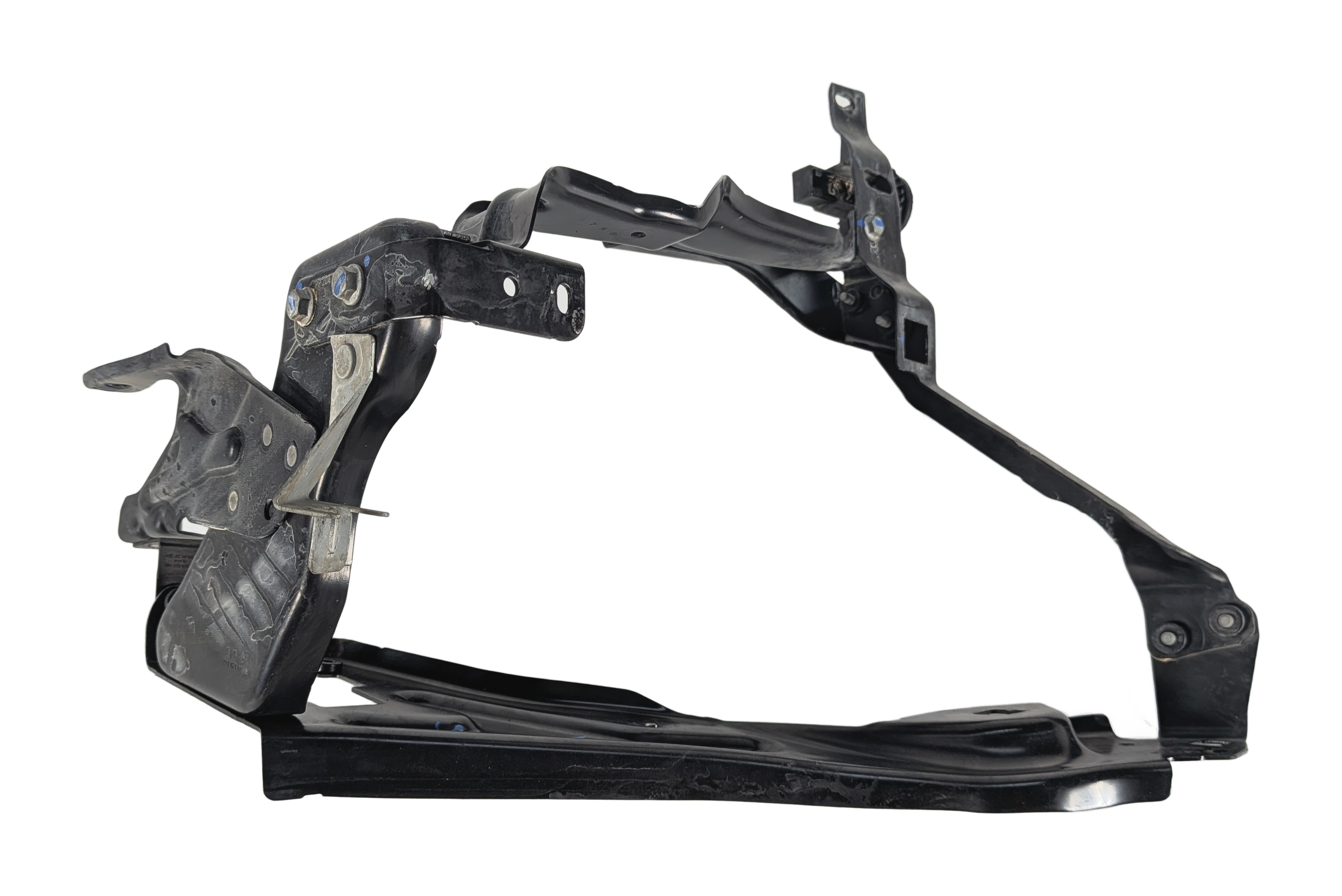 2011 MERCEDES C300 (W204) FRONT LEFT DRIVER HEADLIGHT MOUNT BRACKET — exact item pictured