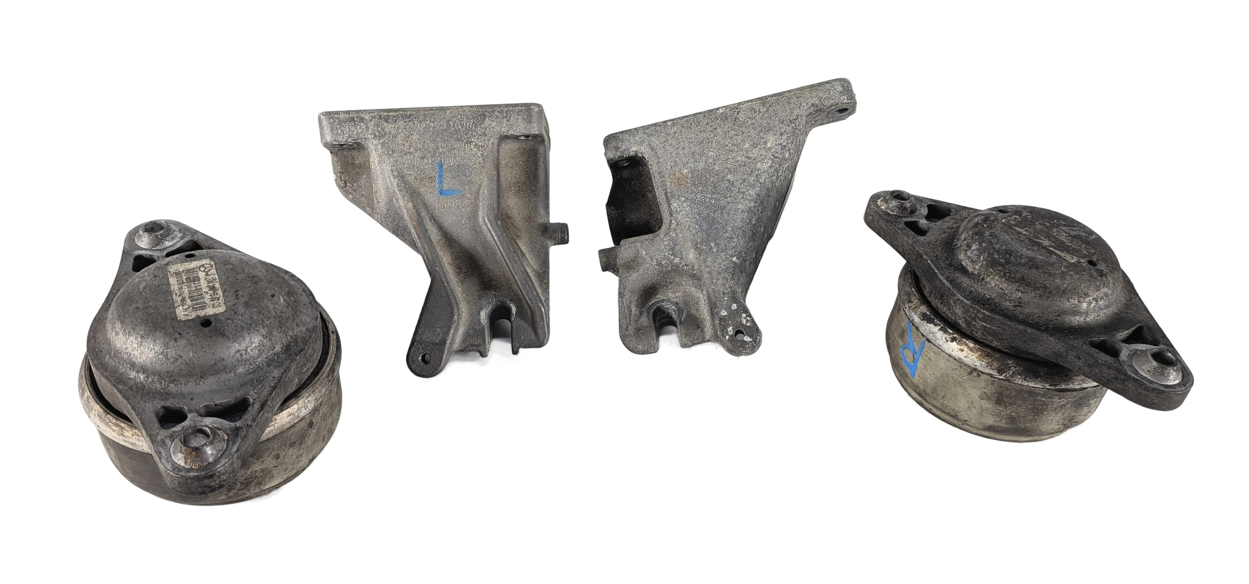 11 MERCEDES C300 W204 3.0L 272.948 LEFT/RIGHT ENGINE MOTOR MOUNT & BRACKET SET/4 — exact item pictured