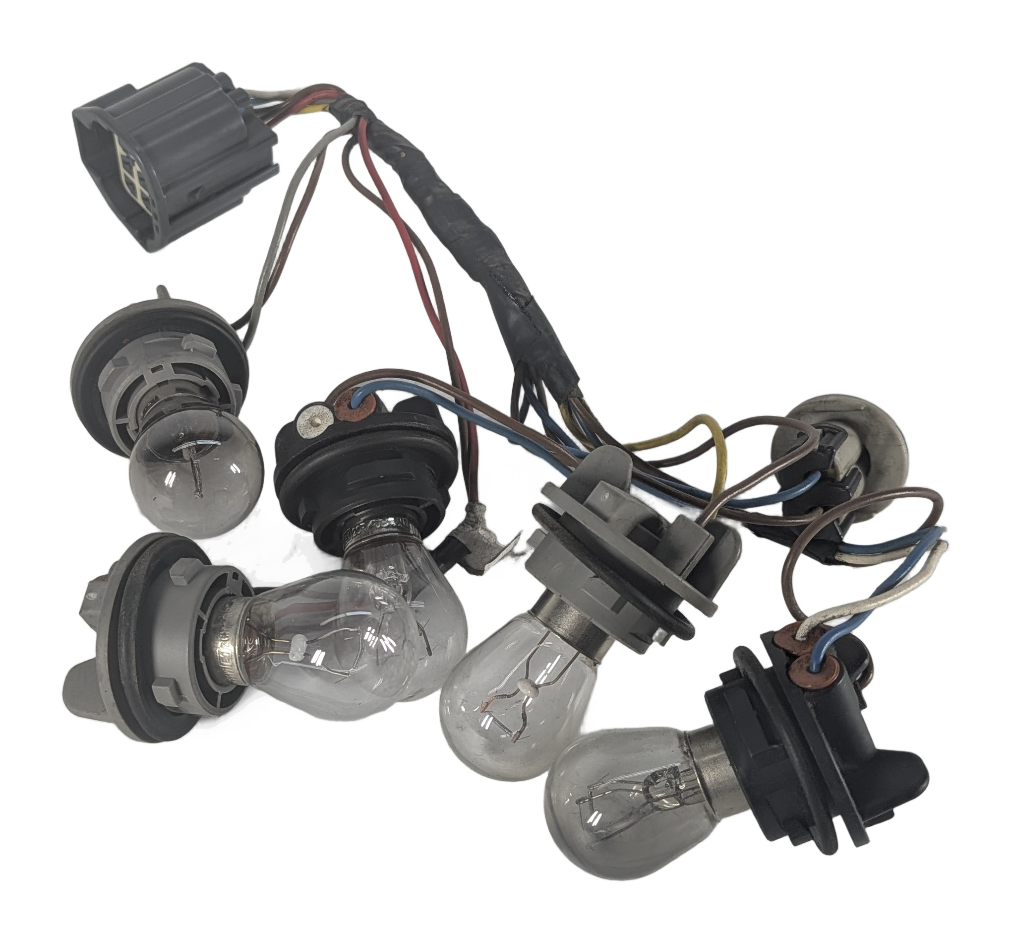 2008 LAND ROVER LR3 (L319) REAR TAIL LIGHT BULB SOCKET WIRE HARNESS LOOM — exact item pictured