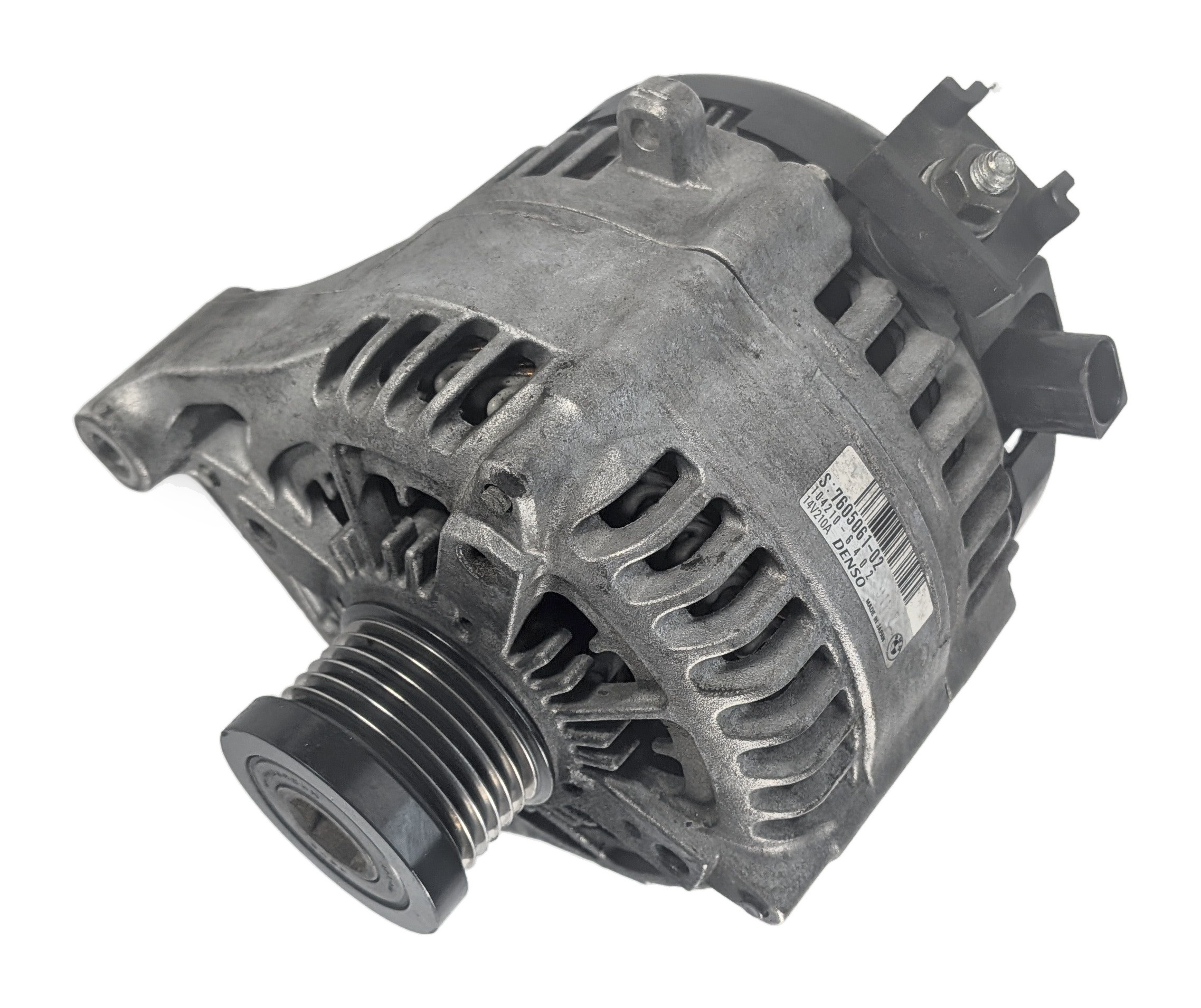 12-18 BMW 328i 428i 528i X1 X3 Z4 (E89 F25 F26 F30 F33) 2.0L 210 AMP ALTERNATOR — exact item pictured