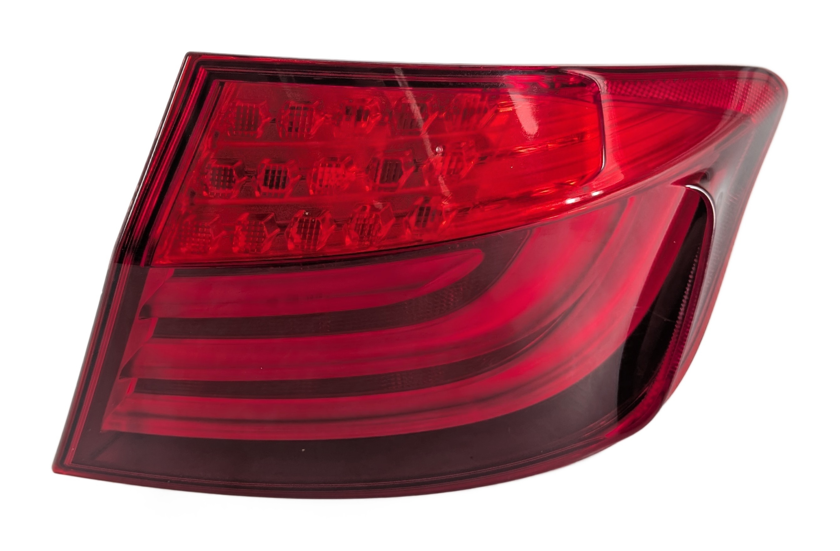 11-13 BMW 528i 535i 550i M5 (F10) REAR RIGHT PASSENGER OUTER TAILLIGHT LAMP — exact item pictured