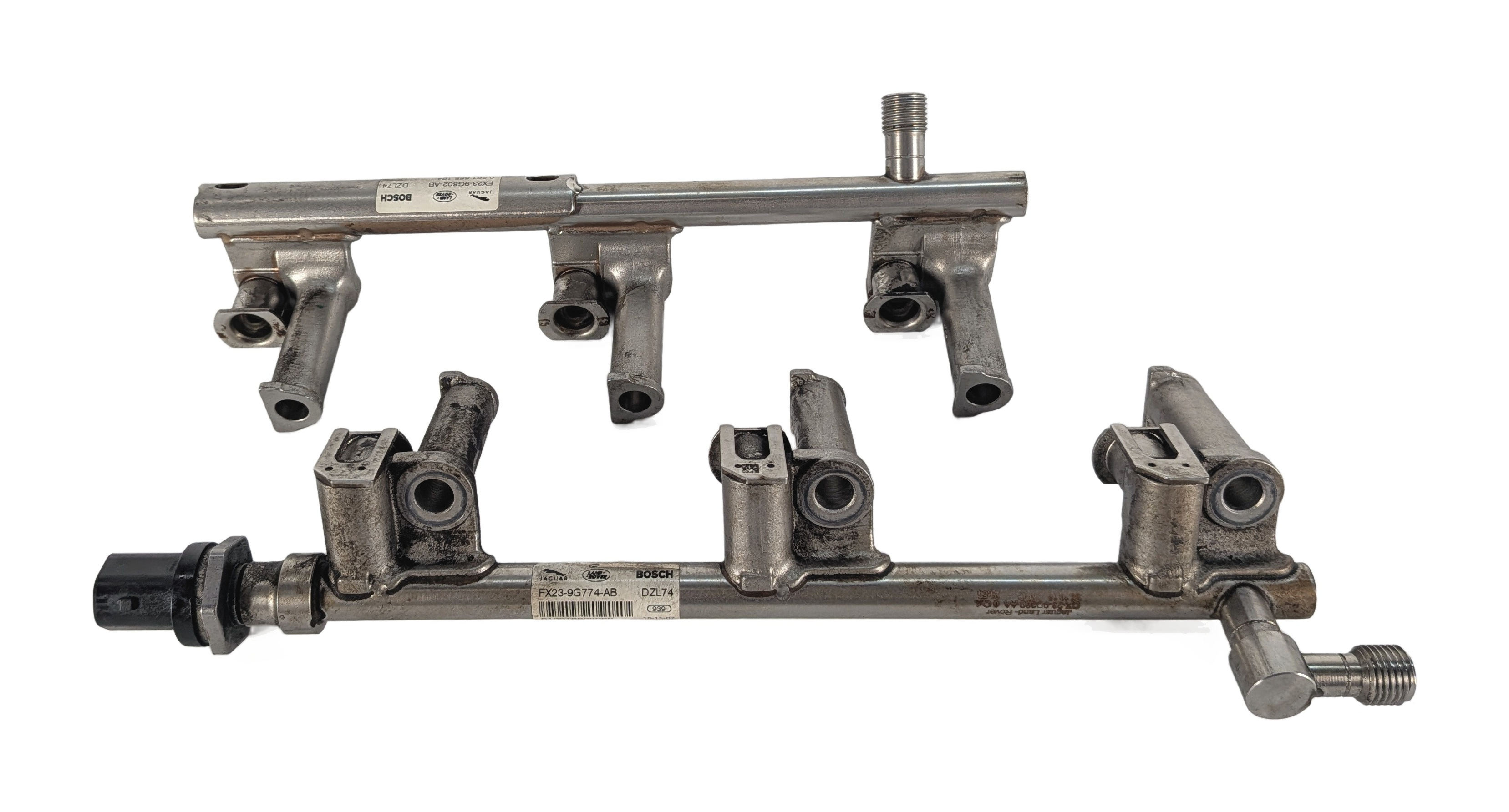 16 LAND ROVER LR4 3.0L SUPER AJ126 ENGINE FUEL INJECTOR RAIL SET/2 w/SENSOR — exact item pictured