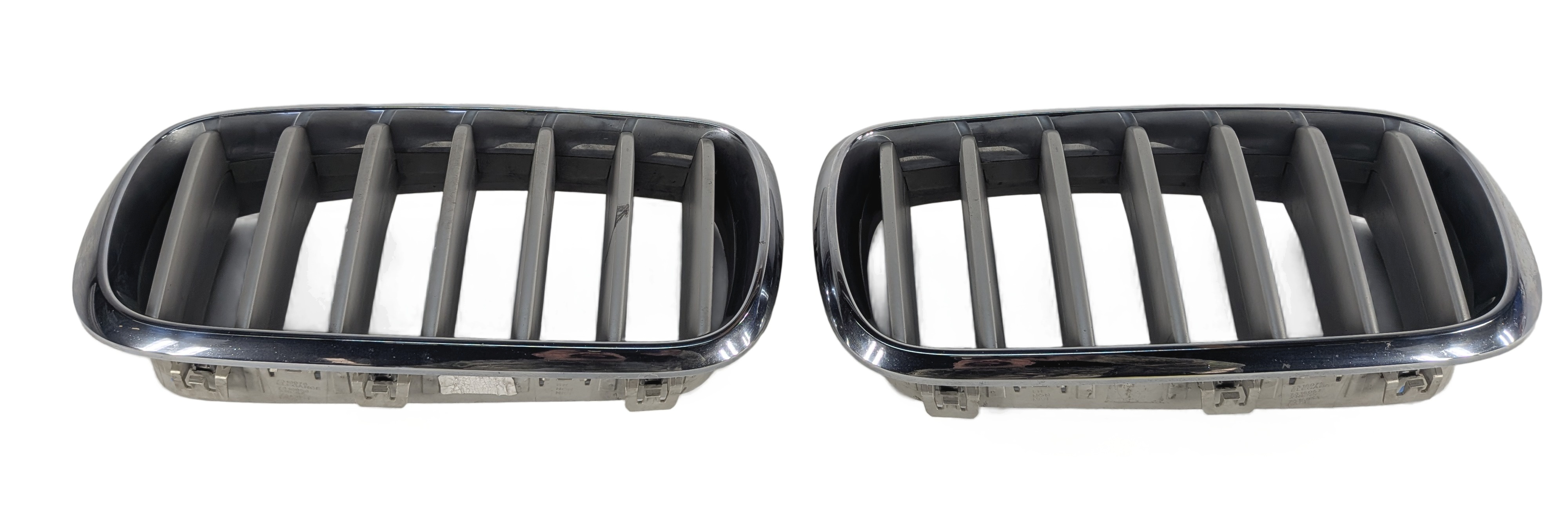 14-18 BMW X5 (F15) FRONT KIDNEY GRILLE SET/2 (w/o NIGHT VISION) CHROME/ALUMINUM — exact item pictured
