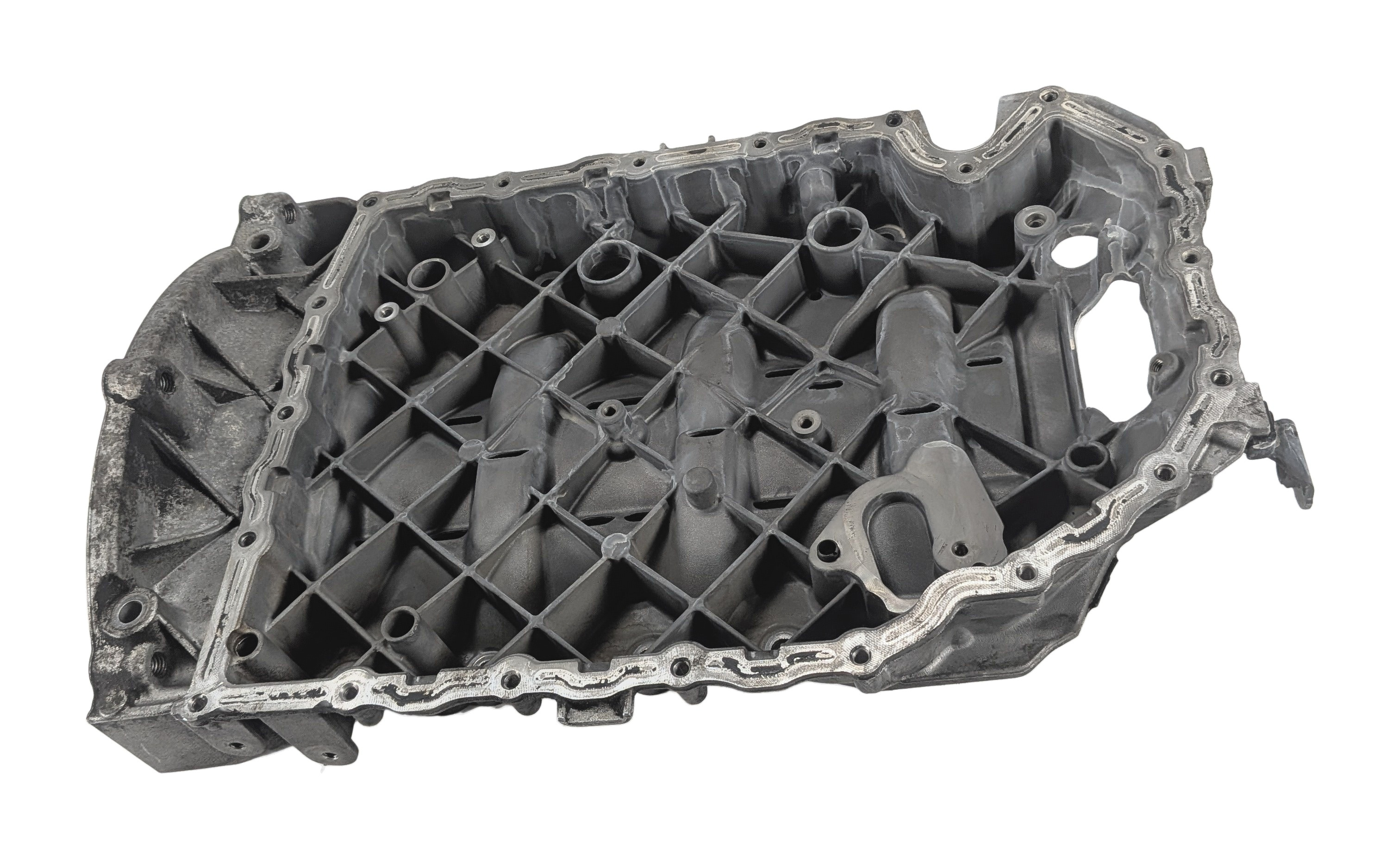 2010 AUDI A3 (8P) 2.0L (CCTA) ENGINE UPPER OIL PAN SUMP ASSEMBLY — exact item pictured