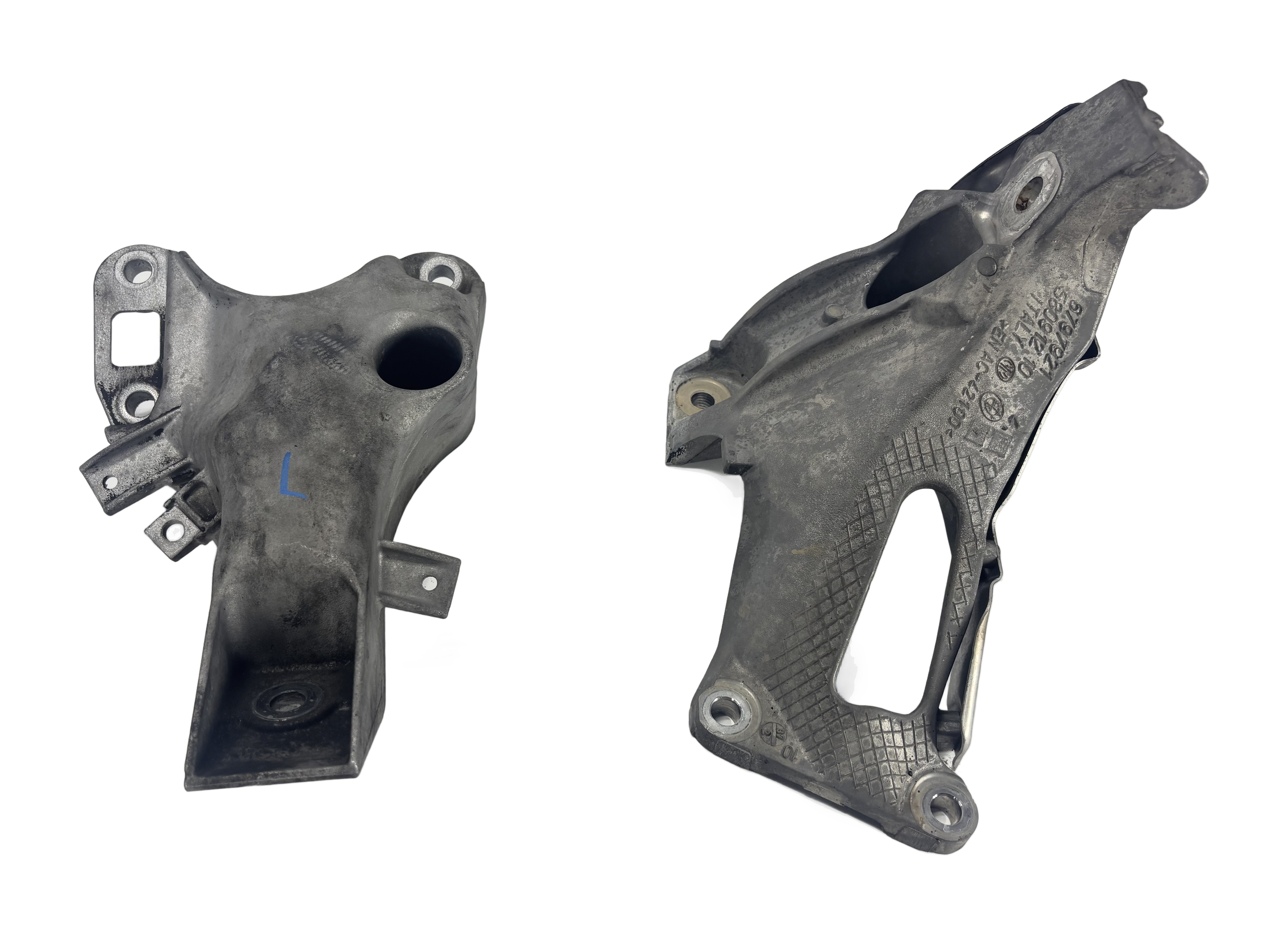 2011 BMW X5 E70 3.0L N55 ENGINE LEFT/RIGHT MOTOR MOUNT SUPPORT BRACKET SET/2 — exact item pictured