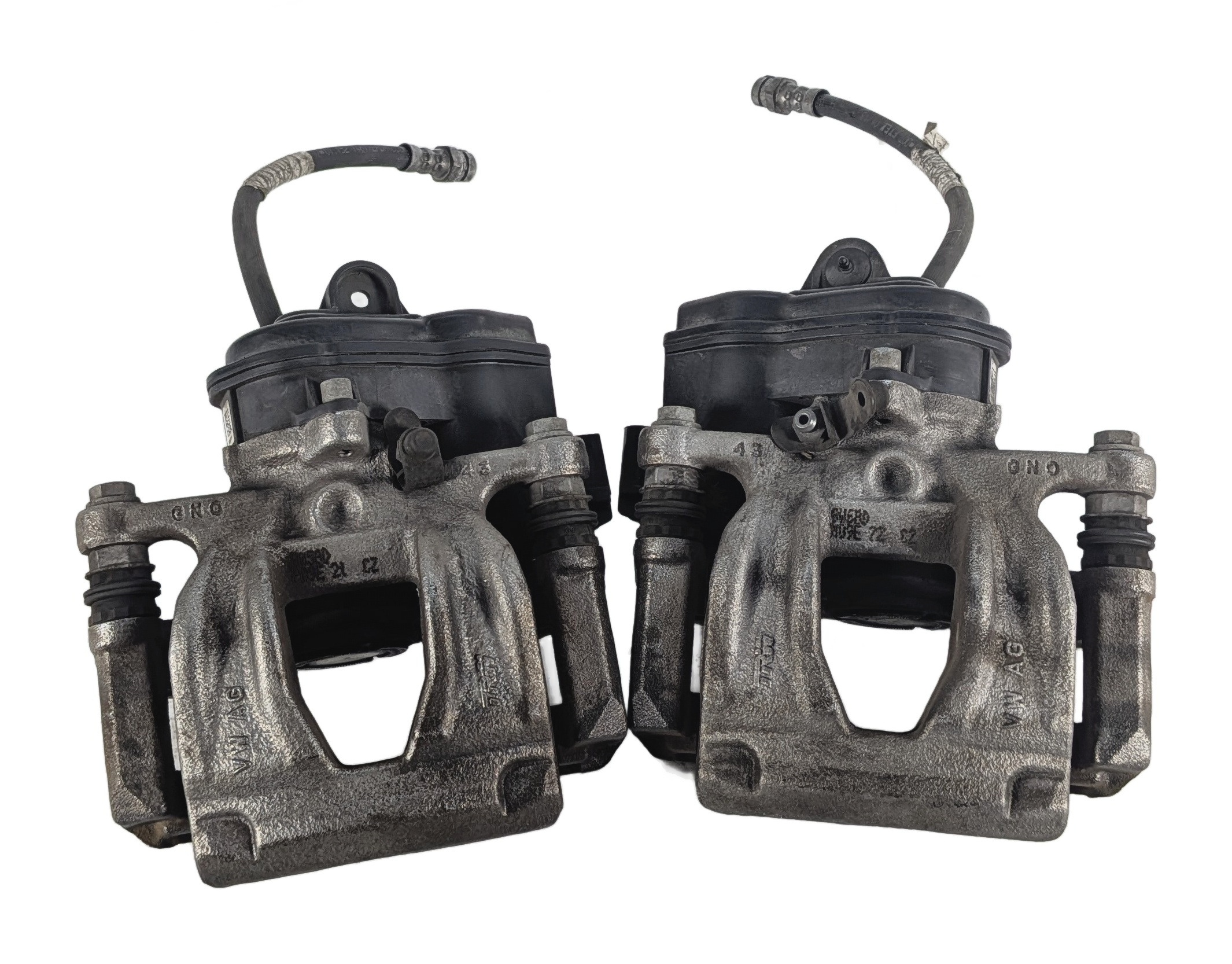 17-19 AUDI A4 A5 (B9 8W 8W6 F5) REAR LEFT & RIGHT BRAKE CALIPER w/ ACTUATOR SET2 — exact item pictured