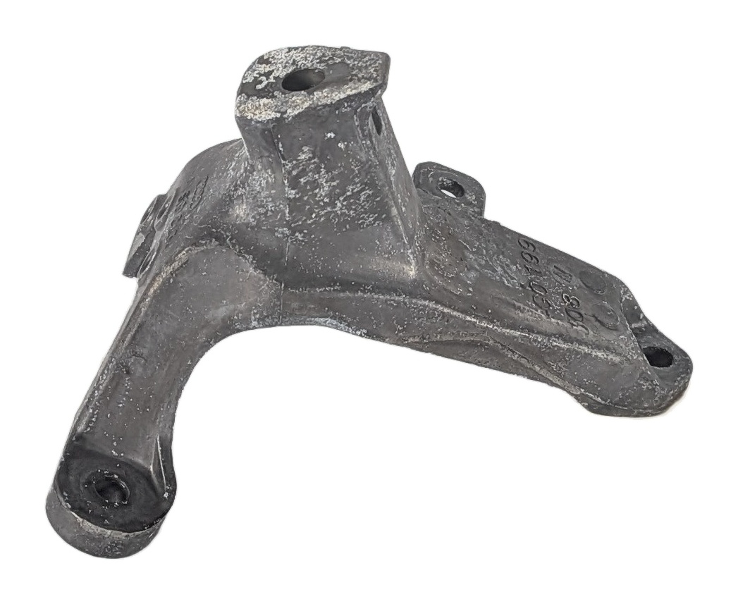 2014 AUDI A7 C7 4G 3.0L SUPER CTUA LEFT ENGINE MOTOR MOUNT SUPPORT BRACKET — exact item pictured