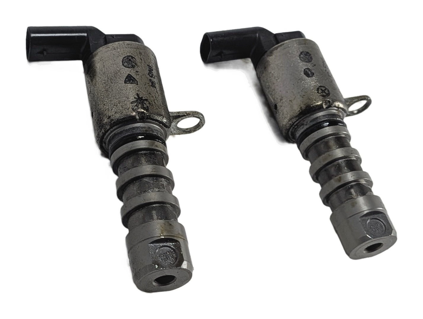 2017-2019 AUDI Q7 (4M) ENGINE CAMSHAFT OIL CONTROL VALVE VVT SOLENOID SET/2 — exact item pictured