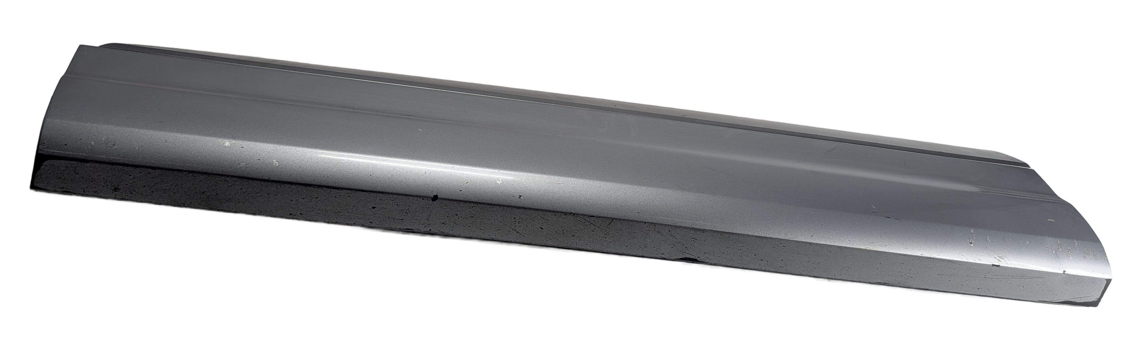 2017-2019 AUDI Q7 (4M) FRONT LEFT DRIVER LOWER DOOR MOULDING TRIM (Silver) — exact item pictured