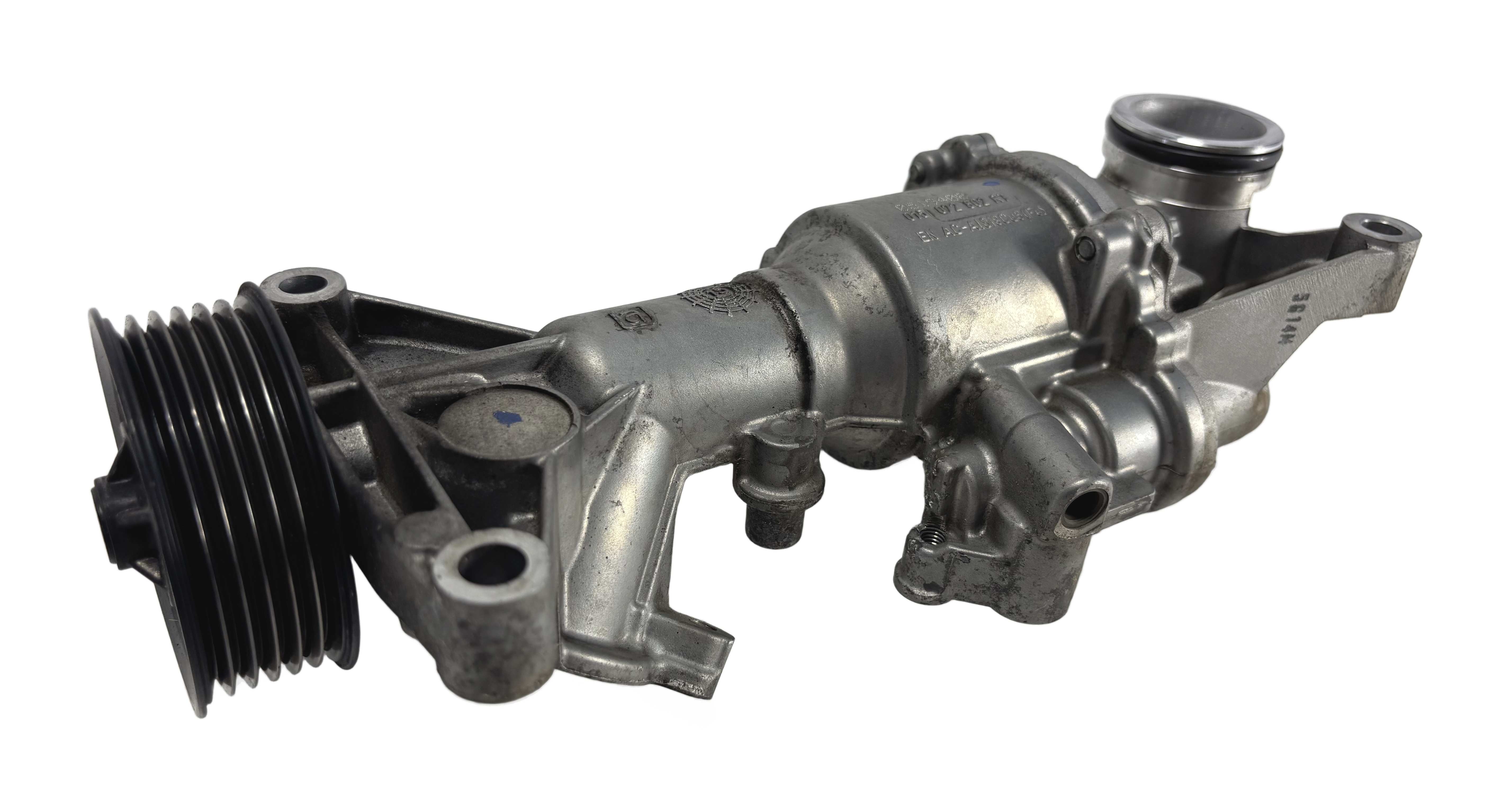 2016 MERCEDES C300 SLK300 2.0L (M274) ENGINE WATER COOLANT PUMP — exact item pictured