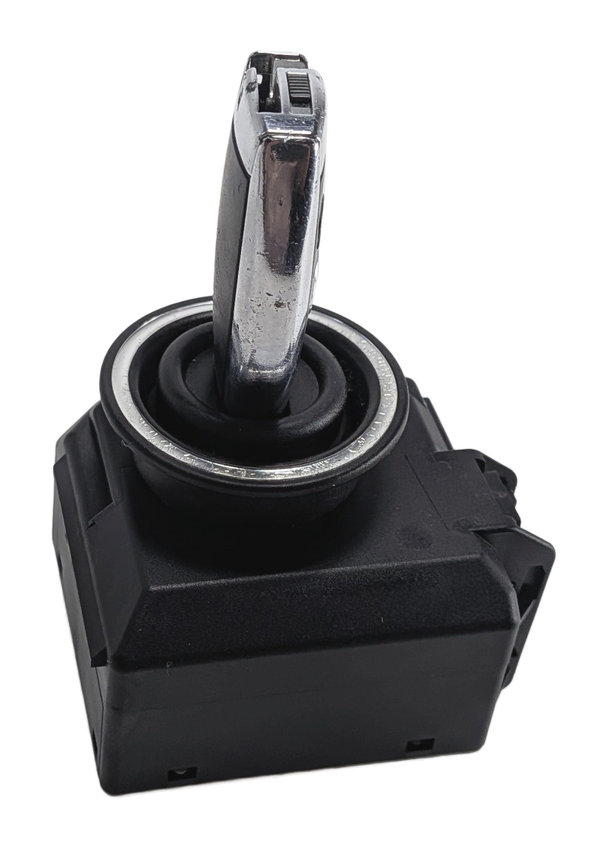 2010-2015 MERCEDES E GLK CLS SLS CLASS (C197 W204 W212 X204) IGNITION SWITCH — exact item pictured