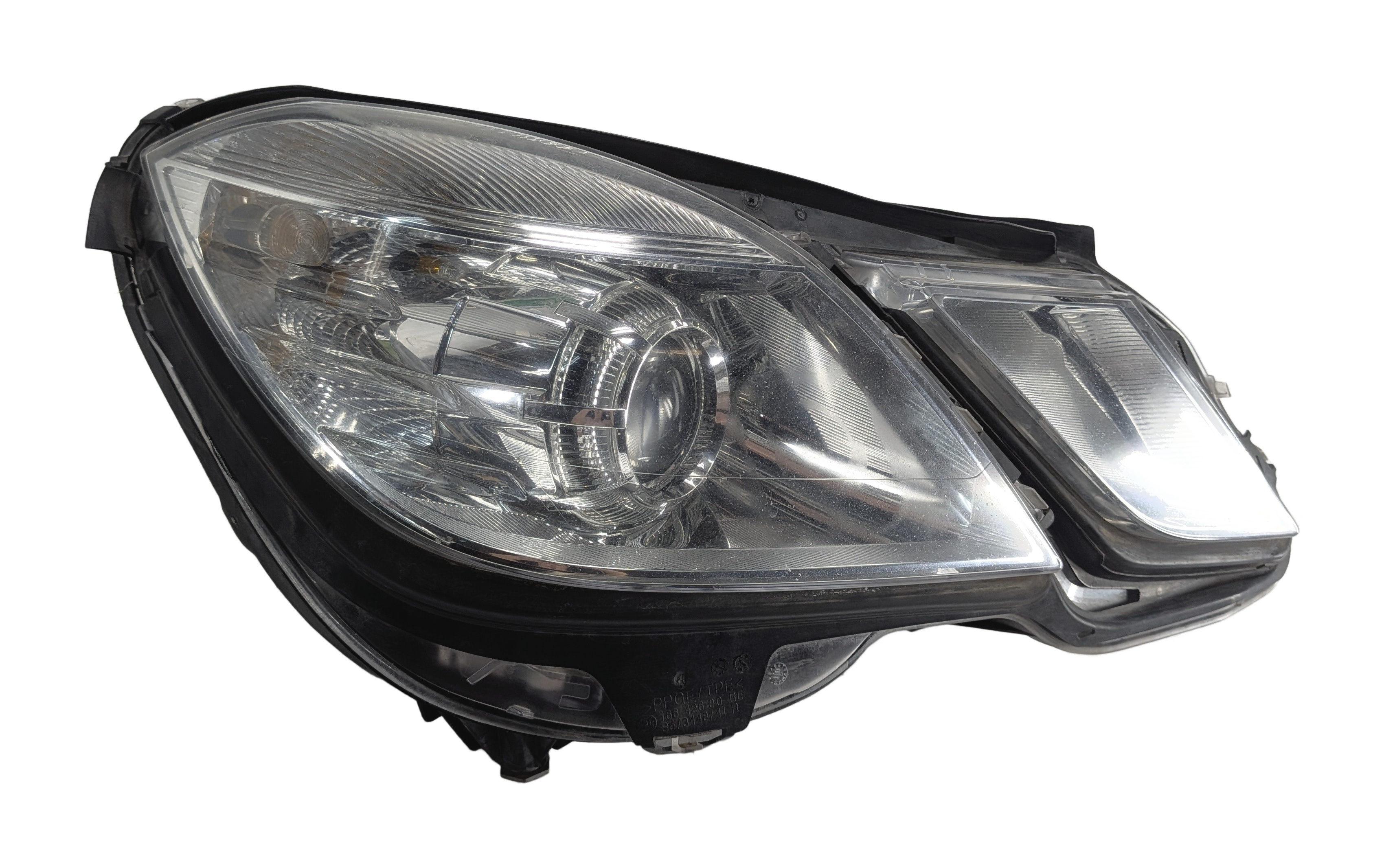 2010-2013 MERCEDES BENZ E300 E350 E400 E550 (W212) RIGHT HALOGEN HEADLIGHT LAMP — exact item pictured