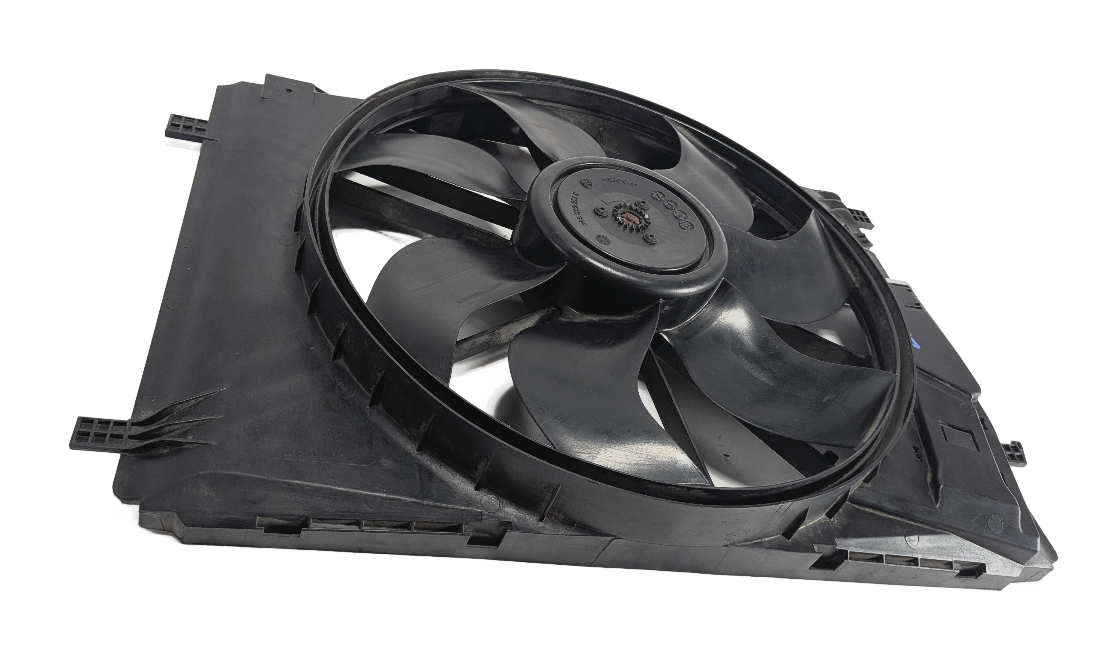 08-17 MERCEDES B C E CLA CLS GLK SLK (W207 W204 X204 W212) RADIATOR COOLING FAN — exact item pictured