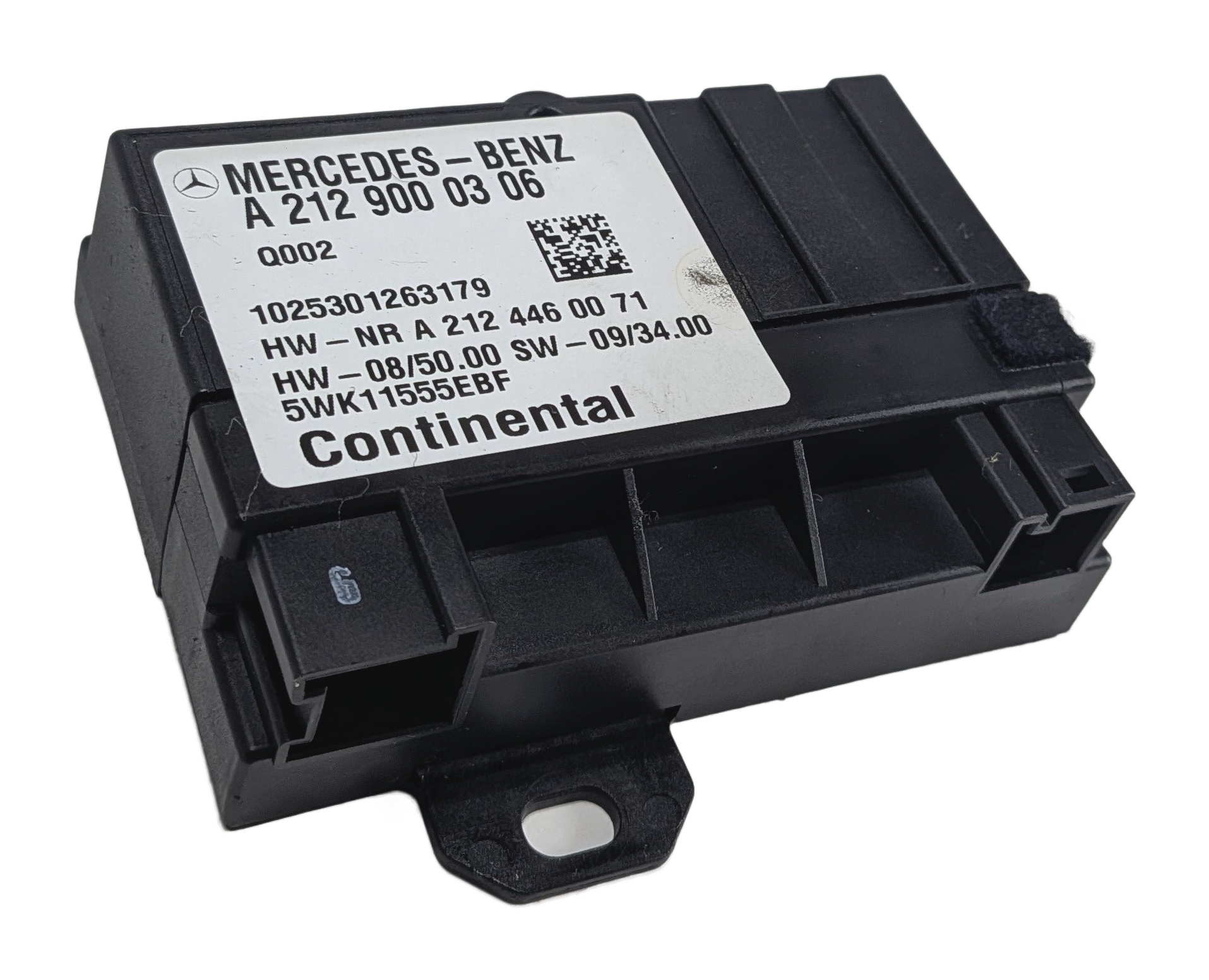 08-12 MERCEDES E S SL R CL (W212 W221 R230 W251 C216) FUEL PUMP CONTROL MODULE — exact item pictured