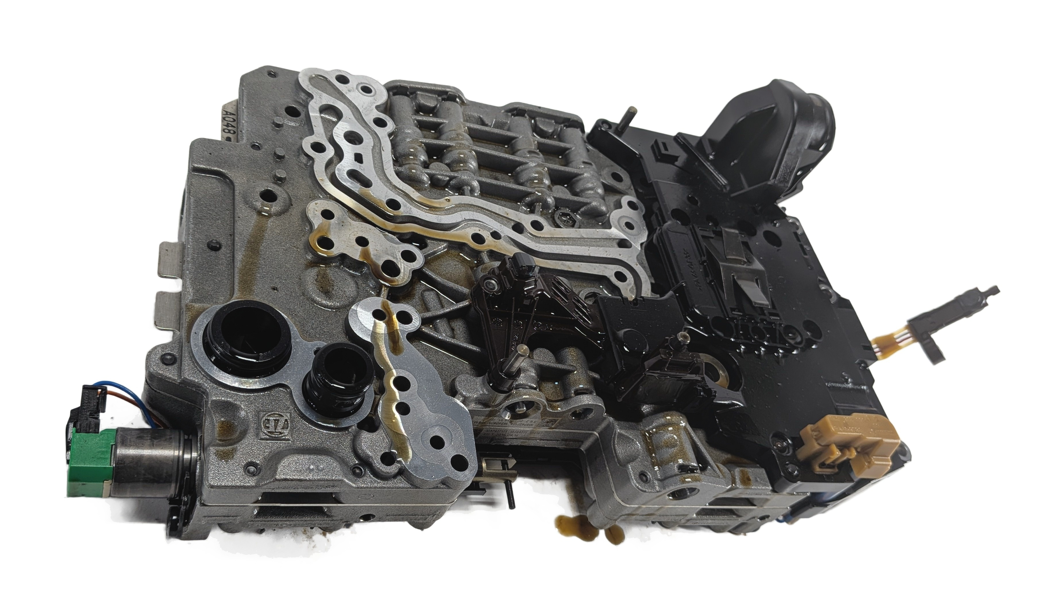 14-18 BMW 3 4 GT X3 X4 (F30 F32 F34) X-DRIVE 8HP-45 AUTO TRANSMISSION VALVE BODY — exact item pictured