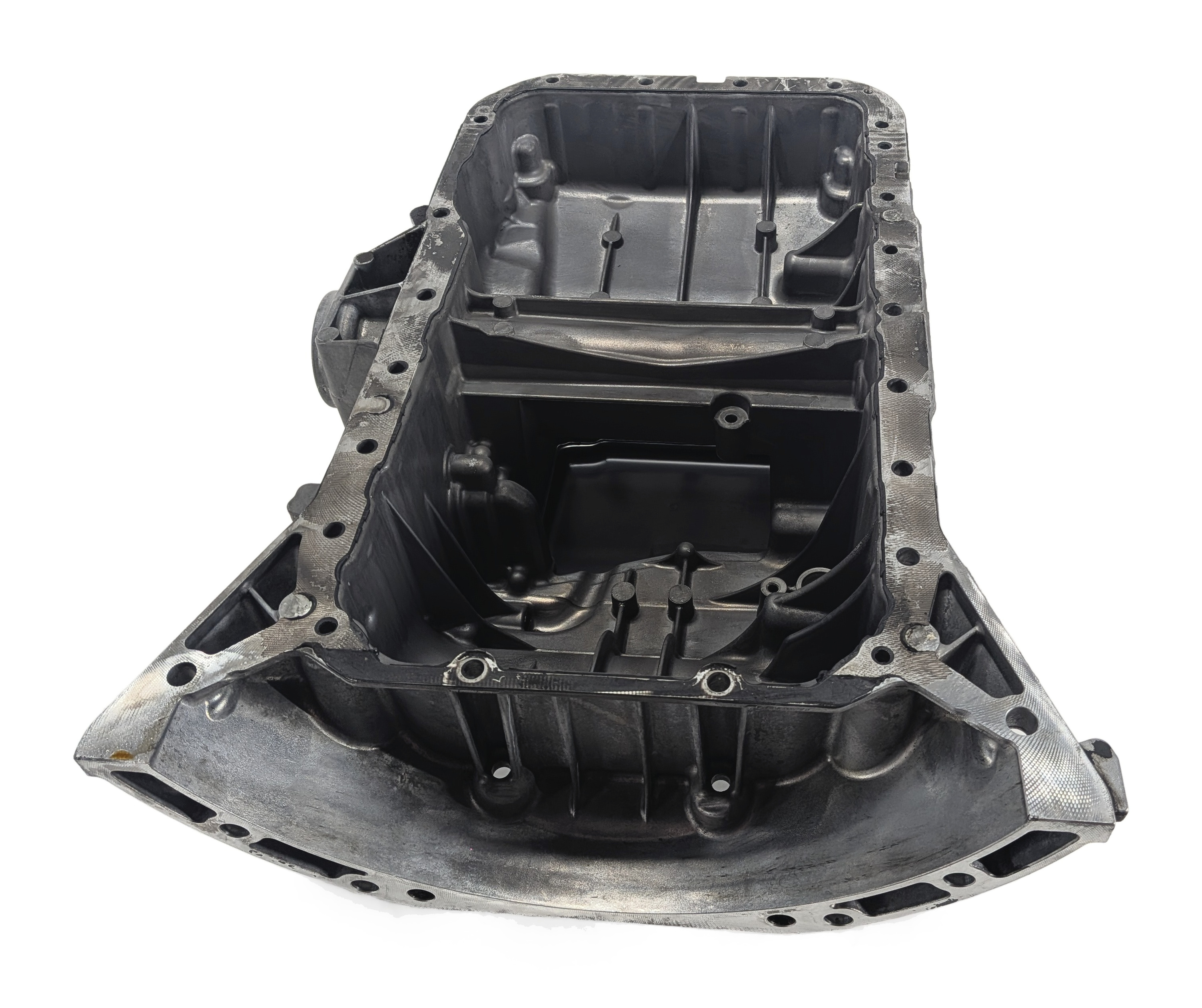 13-15 MERCEDES C E GLK CLS (W204 X204 W207 W218) 3.5L AWD ENGINE UPPER OIL PAN — exact item pictured