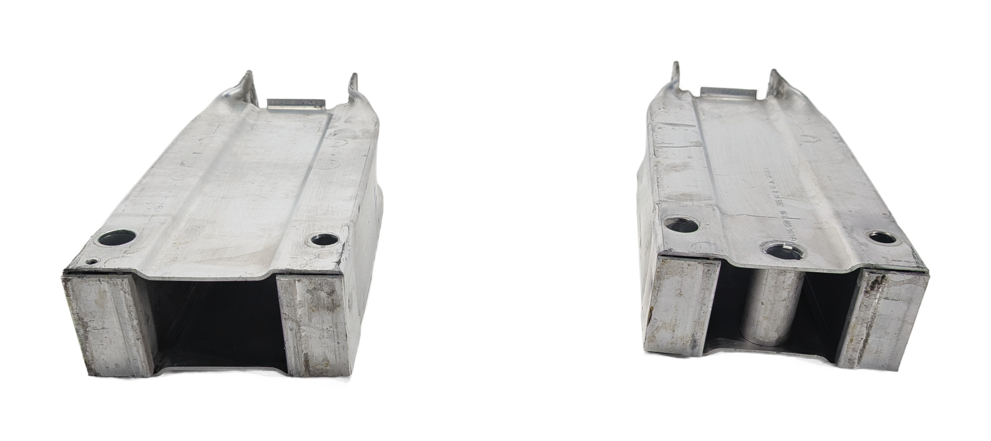 13-15 MERCEDES GLK250 GLK350 X204 FRONT BUMPER REINFORCEMENT BAR BRACKET SET/2 — exact item pictured
