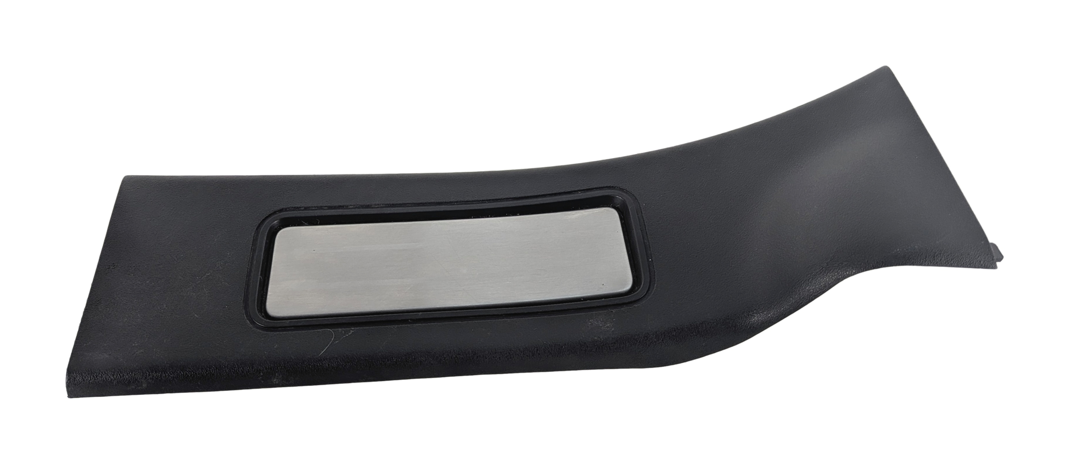 2017 LAND ROVER DISCOVERY L462 REAR RIGHT DOOR SILL SCUFF PLATE — exact item pictured