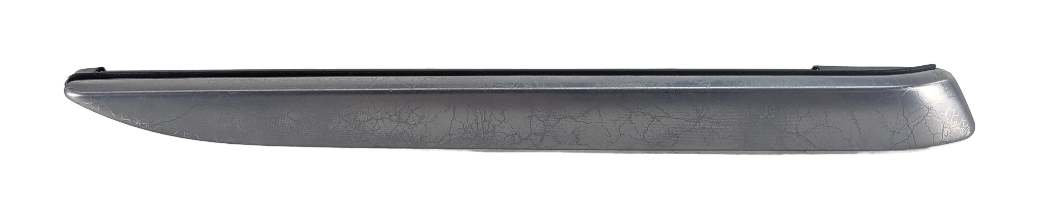 2017 ROVER DISCOVERY L462 FRONT LEFT DOOR TRIM INSERT (Brushed Linear) — exact item pictured