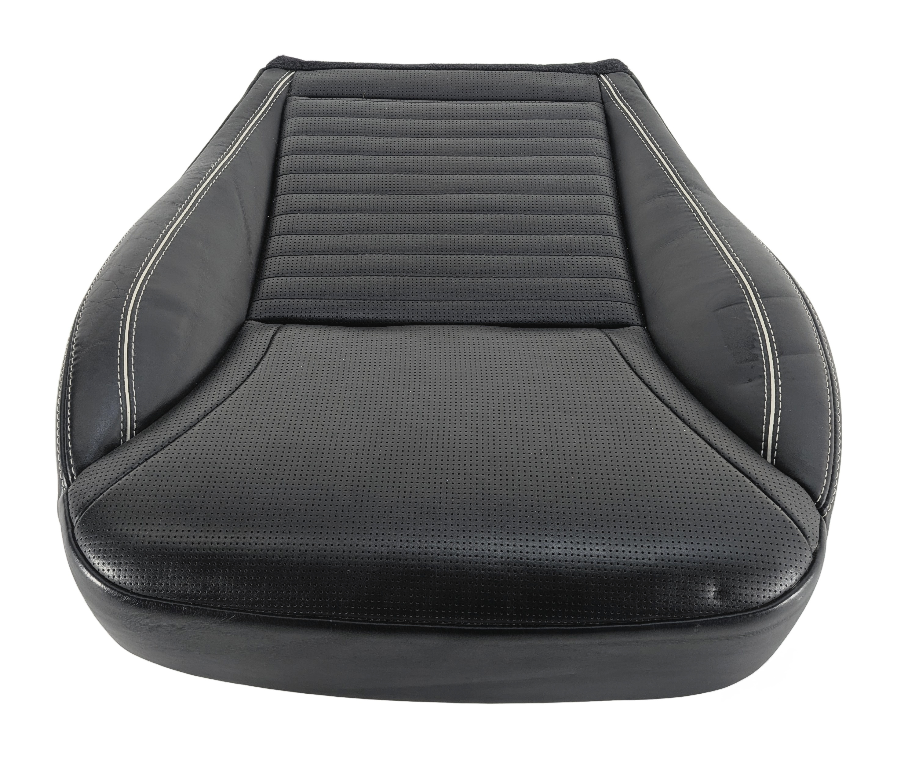 17 ROVER DISCOVERY L462 FRONT RIGHT PASSENGER SEAT BOTTOM (Black) — exact item pictured