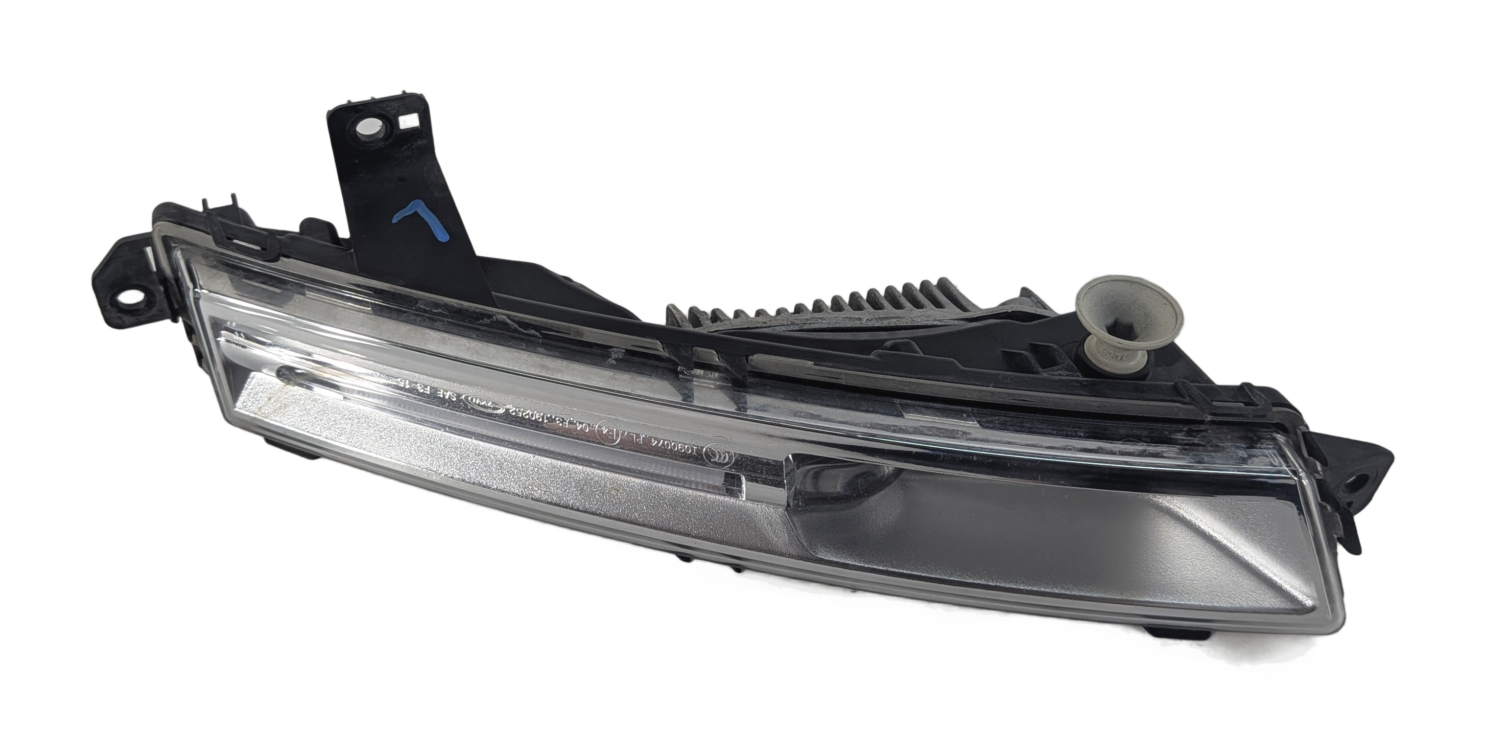 17-24 E/F/I-PACE ROVER DISCOVERY L462 FRONT LEFT DRIVER LOWER FOGLIGHT LAMP — exact item pictured