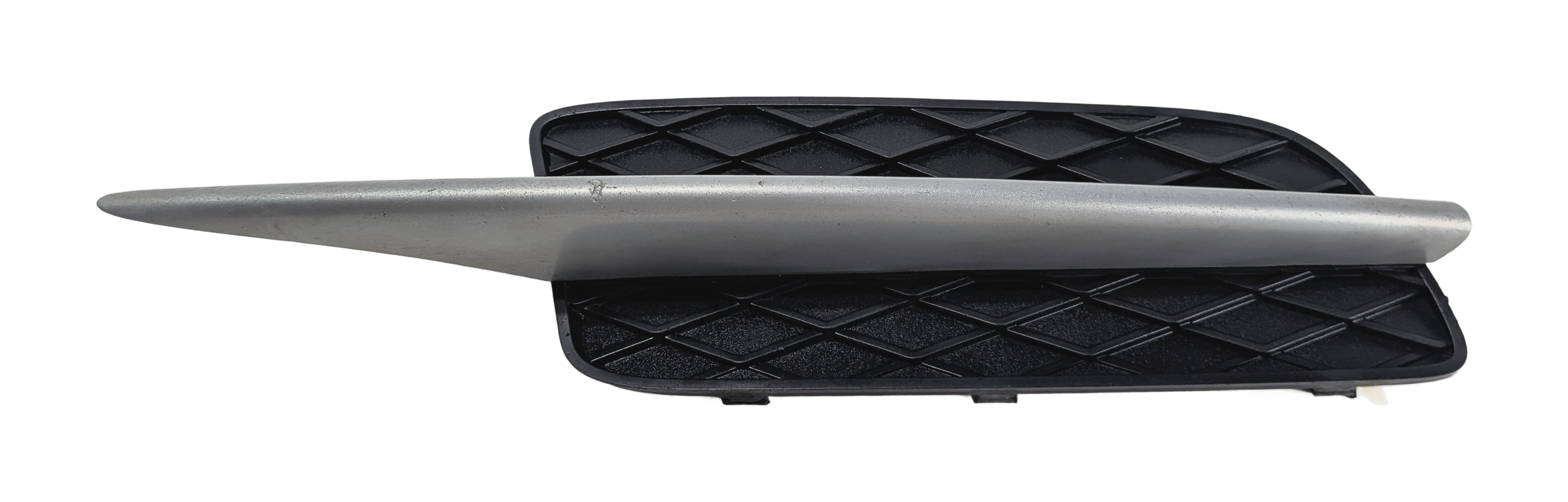 2007-2010 BMW X5 (E70) RIGHT FRONT PASSENGER LOWER BUMPER VENT TRIM GRILLE END — exact item pictured