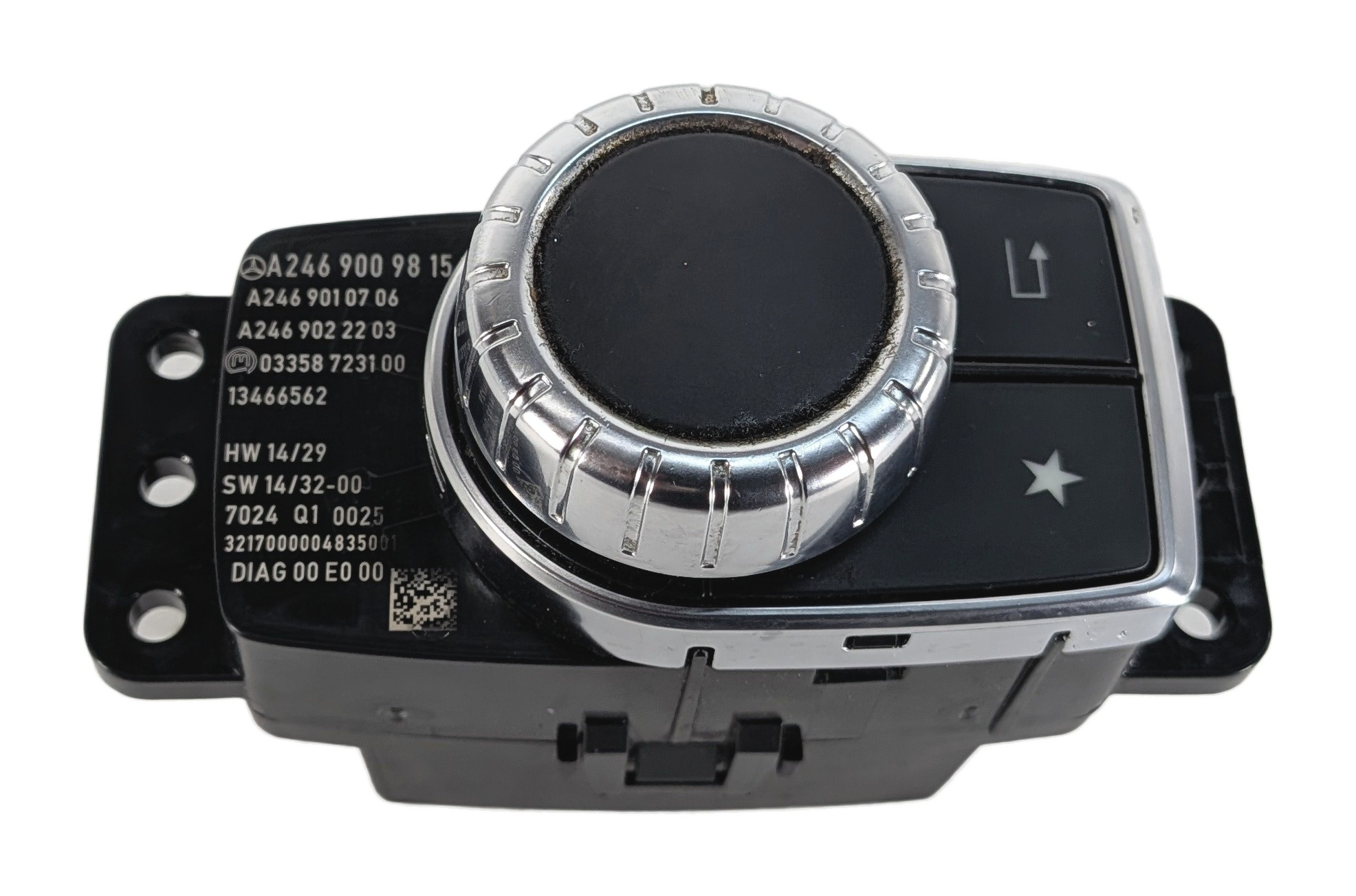 14-17 B250 CLA45 CLA250 GLA45 (C117 X156 W246) RADIO NAVIGATION CONTROL KNOB — exact item pictured