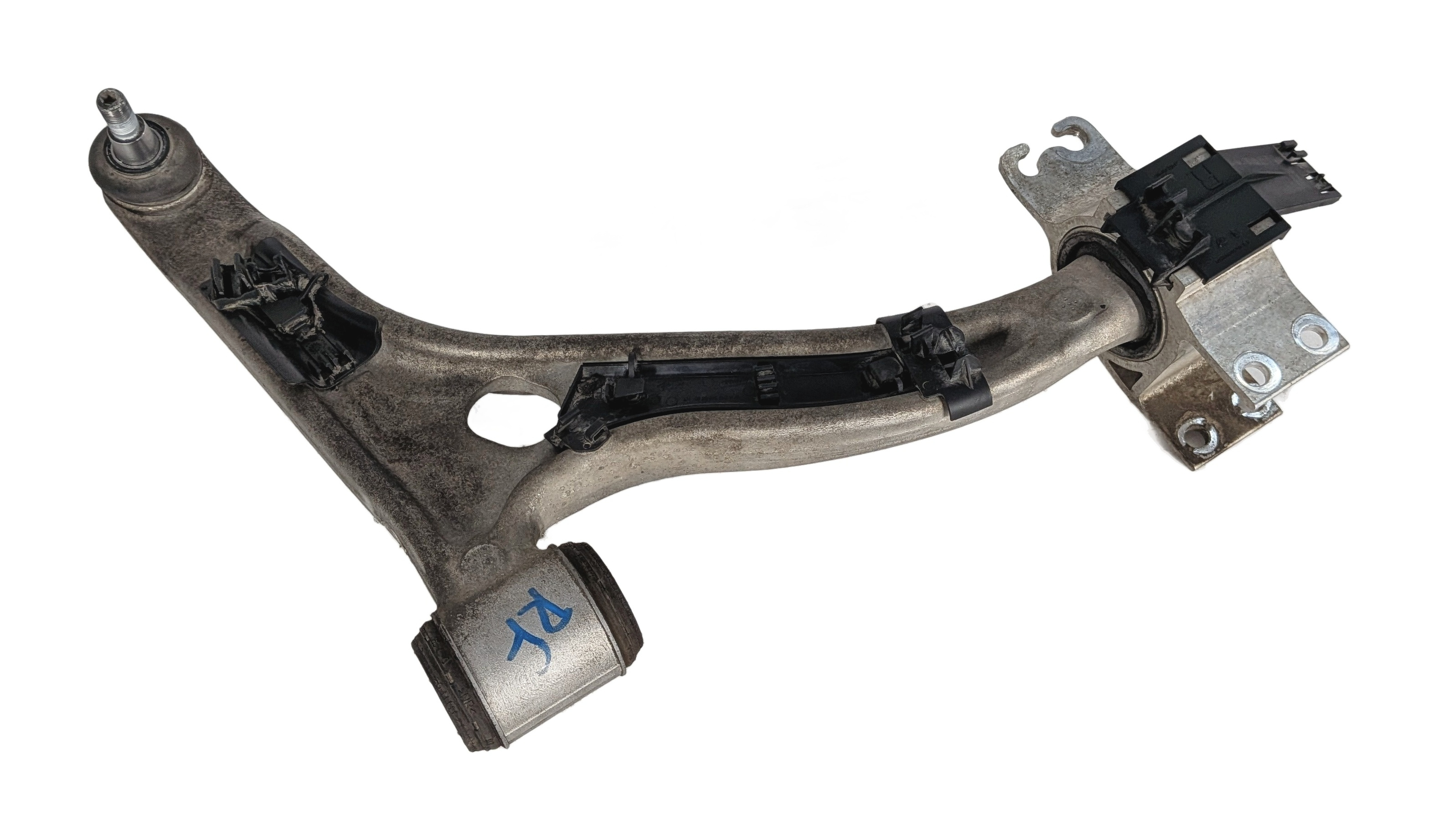 2015-2020 MERCEDES GLA250 (X156) RIGHT FRONT PASSENGER LOWER CONTROL ARM — exact item pictured