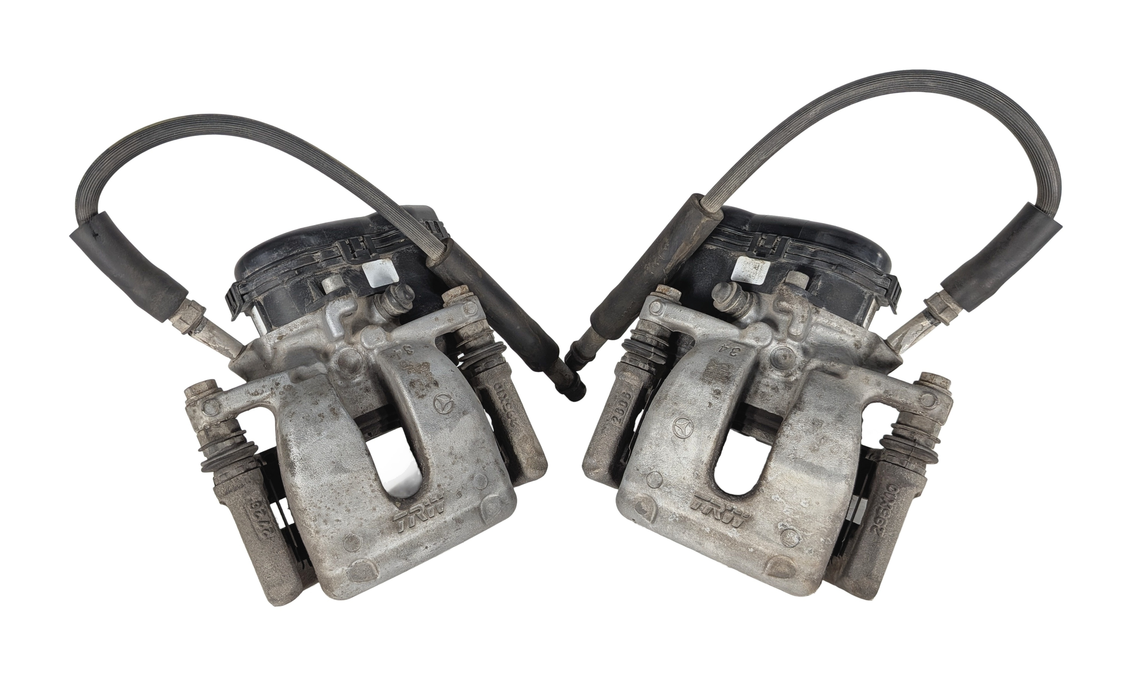 13-20 MERCEDES B250 CLA250 GLA250 C117 W242 W246 X156 REAR BRAKE CALIPER SET/2 — exact item pictured