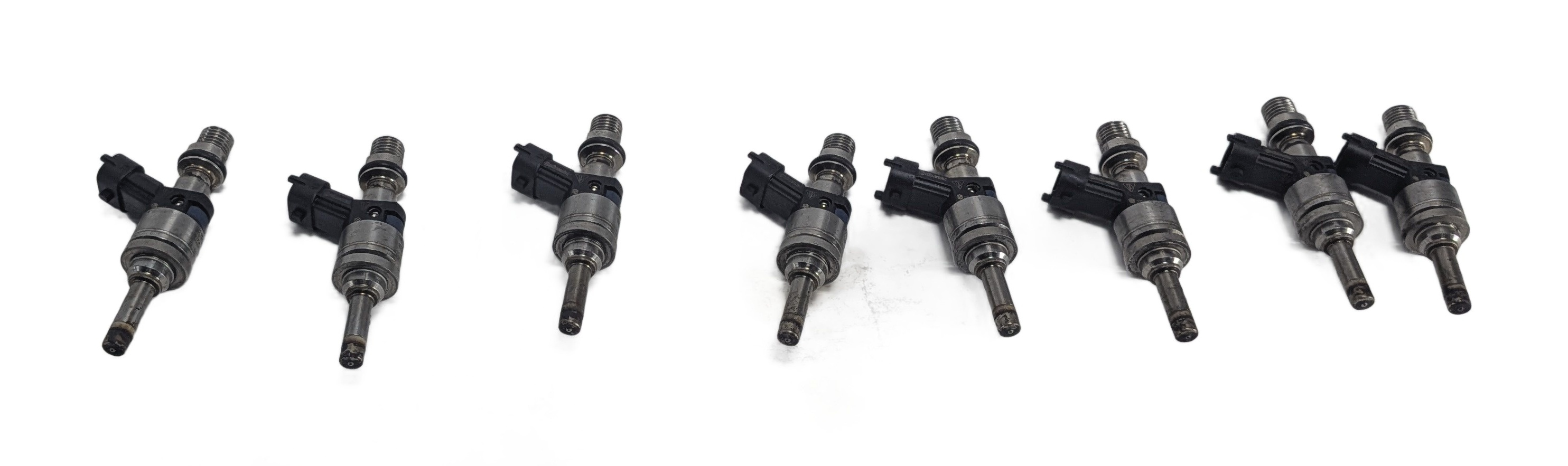09-14 PORSCHE CAYENNE PANAMERA (958 970) 4.8L M48 NON-TURBO FUEL INJECTOR SET 8 — exact item pictured