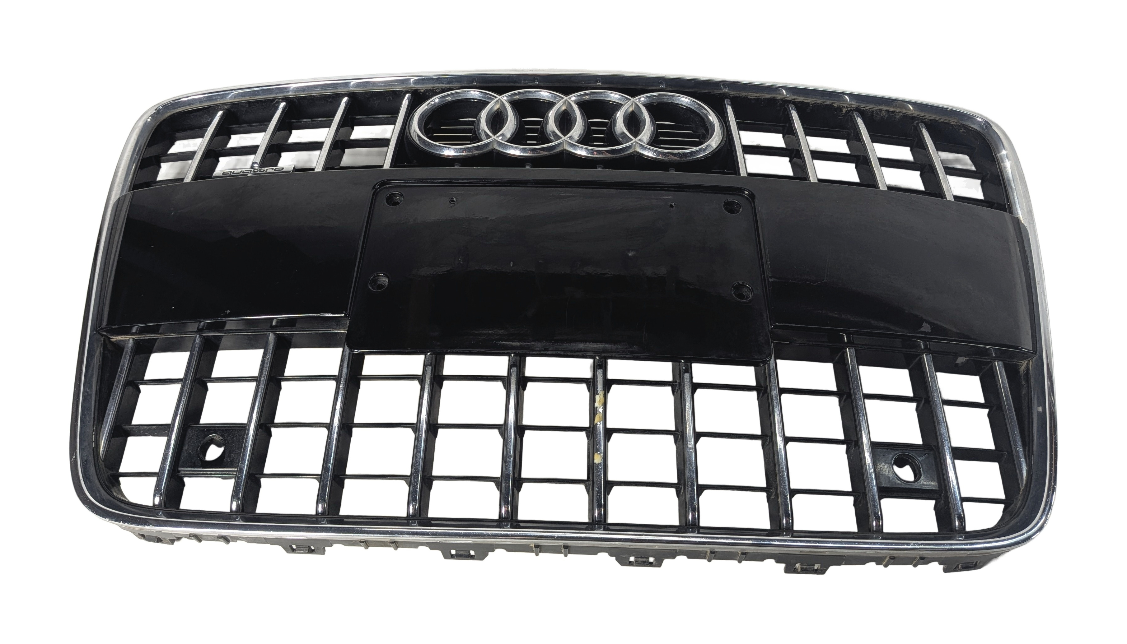 2010-2015 AUDI Q7 (4L) FRONT MAIN CENTER HOOD GRILLE AIR VENT TRIM (BLACK) — exact item pictured