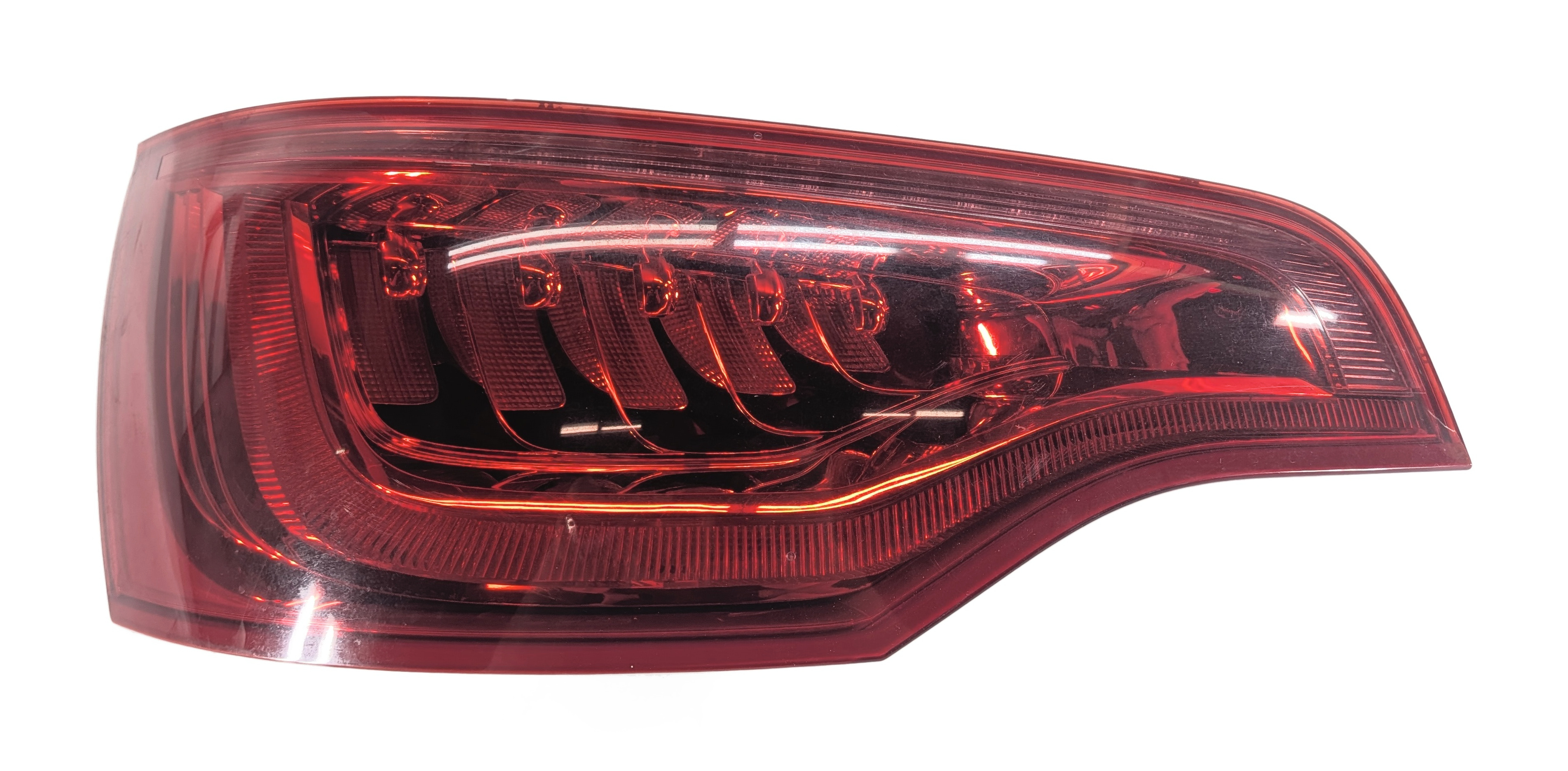 2010-2015 AUDI Q7 (4L) REAR LEFT DRIVER TAILLIGHT BRAKE LIGHT LAMP (LED) — exact item pictured
