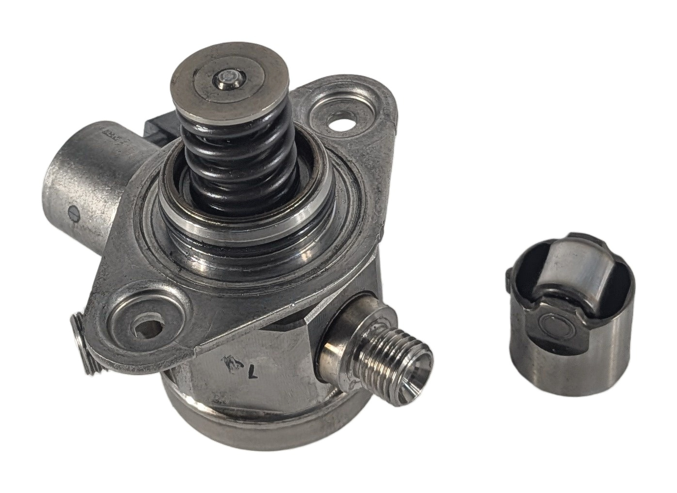 08-14 BMW 550i 650i 750i X5 X6 (F01 F10 E70 E71) 4.4L N63 MECHANICAL FUEL PUMP — exact item pictured