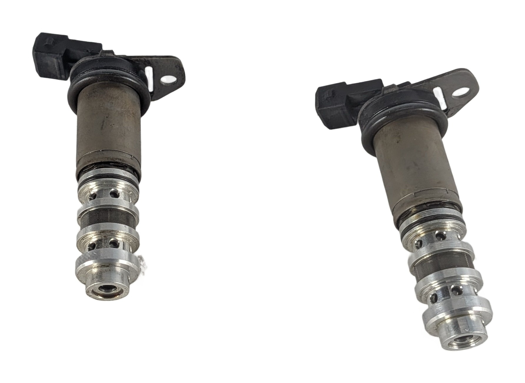09-13 BMW 550i 550iGT 650i 750i F01 F06 F07 F10 4.4L N63 VANOS SOLENOID SET/2 — exact item pictured