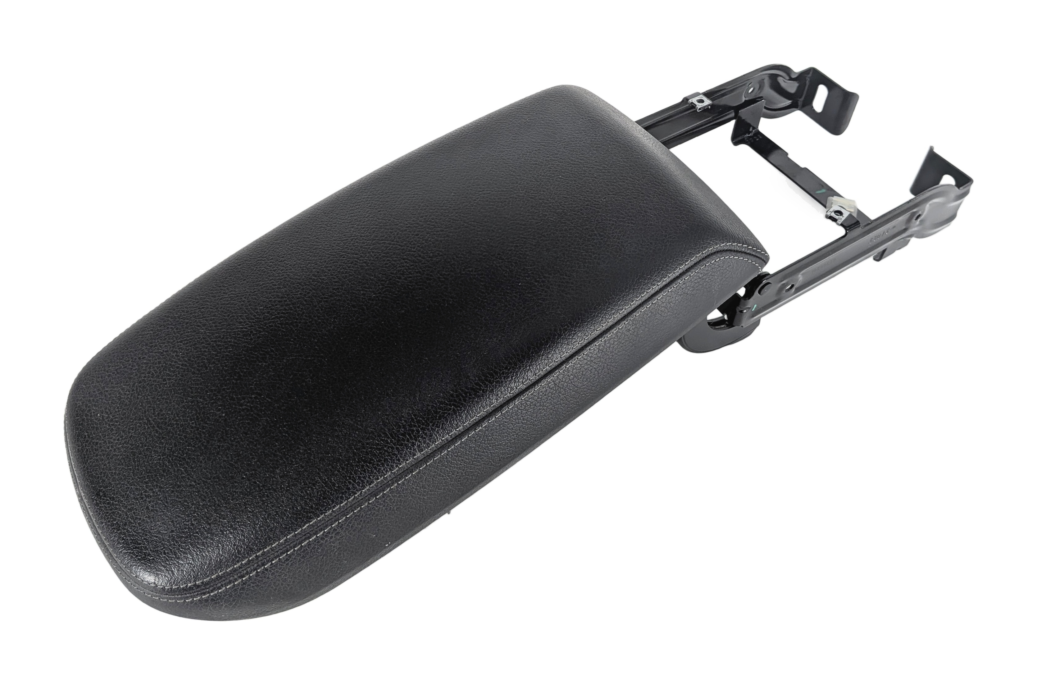 11-18 BMW X3 X4 (F25 F26) FRONT CENTER CONSOLE COMPARTMENT ARMREST LID (Black) — exact item pictured