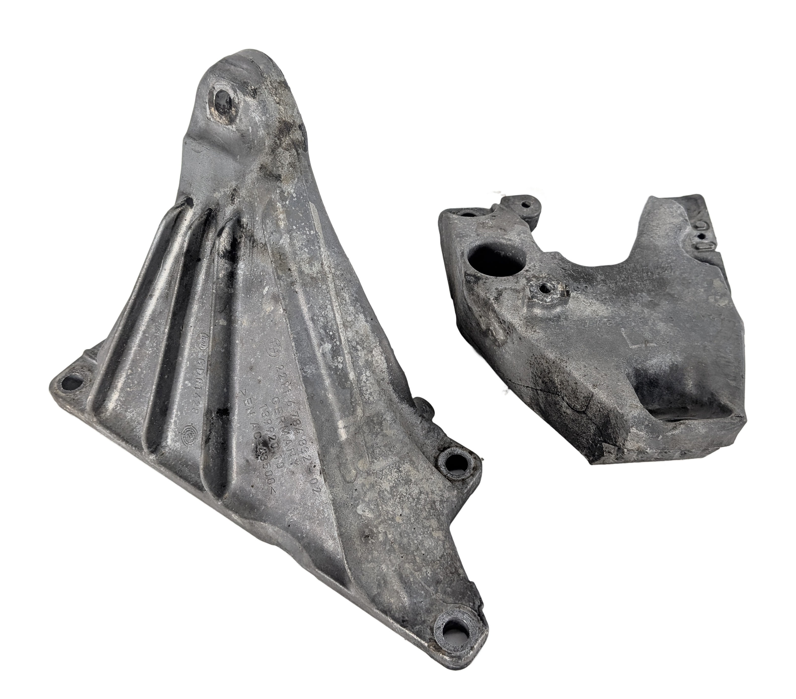 2014 BMW X3 (F25) 3.0L (N55) ENGINE LEFT/RIGHT MOTOR MOUNT SUPPORT BRACKET SET/2 — exact item pictured
