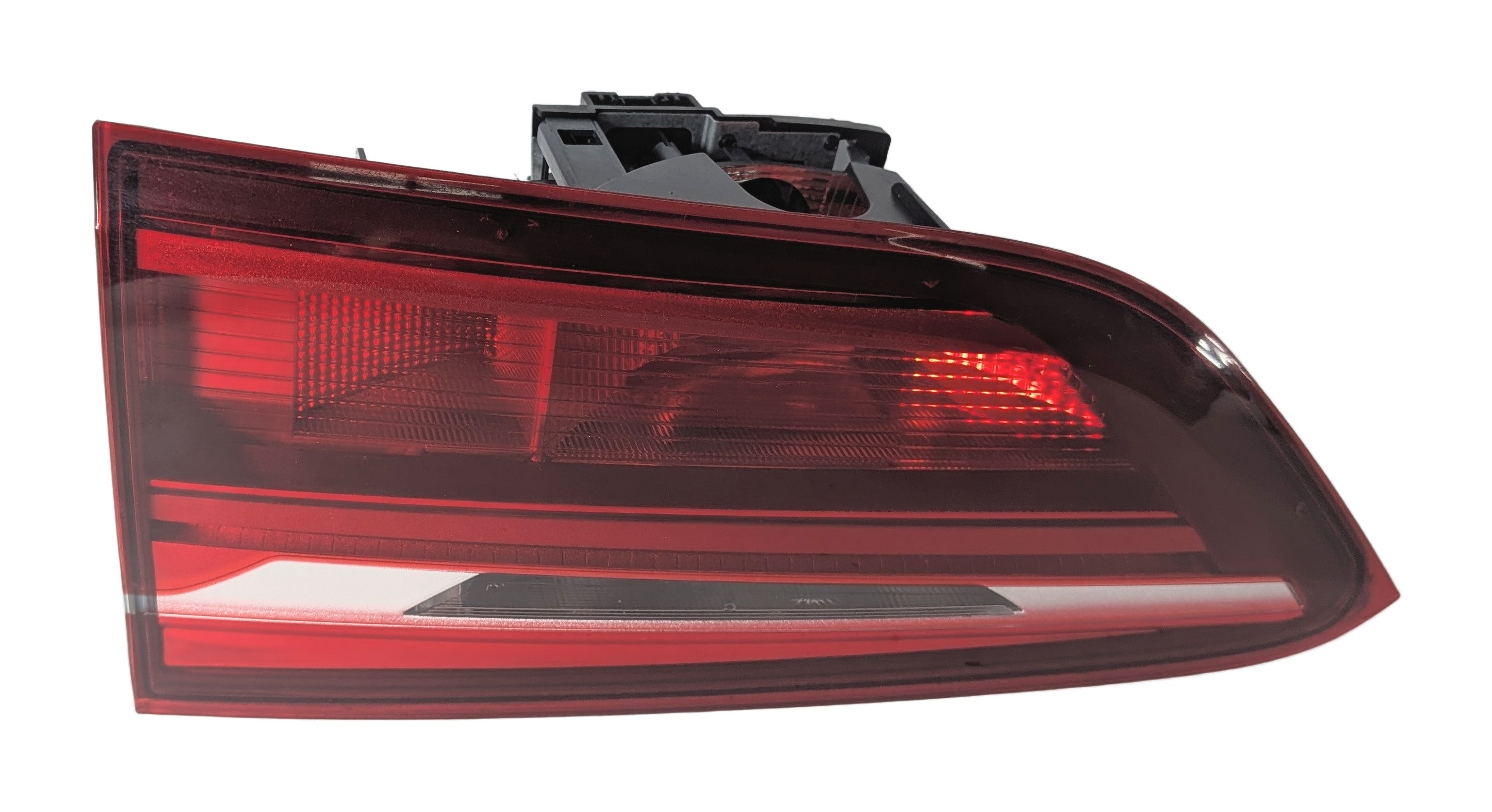 2016-2021 BMW X1 (F48) REAR RIGHT PASSENGER INNER TRUNK TAILLIGHT LIGHT LAMP — exact item pictured