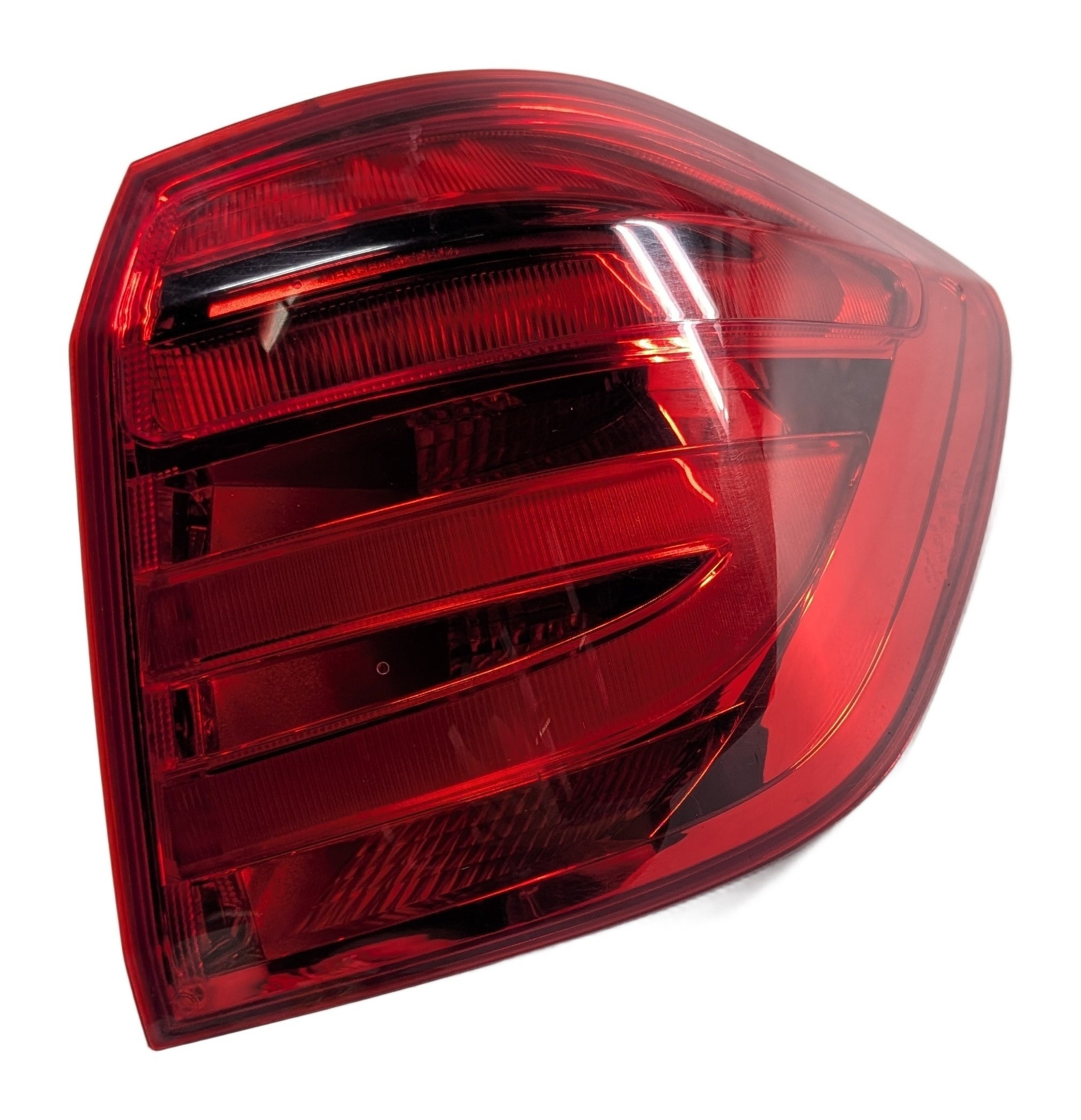 13-16 MERCEDES GL (X166) REAR RIGHT PASSENGER OUTER TAILLIGHT BRAKE LIGHT LAMP — exact item pictured
